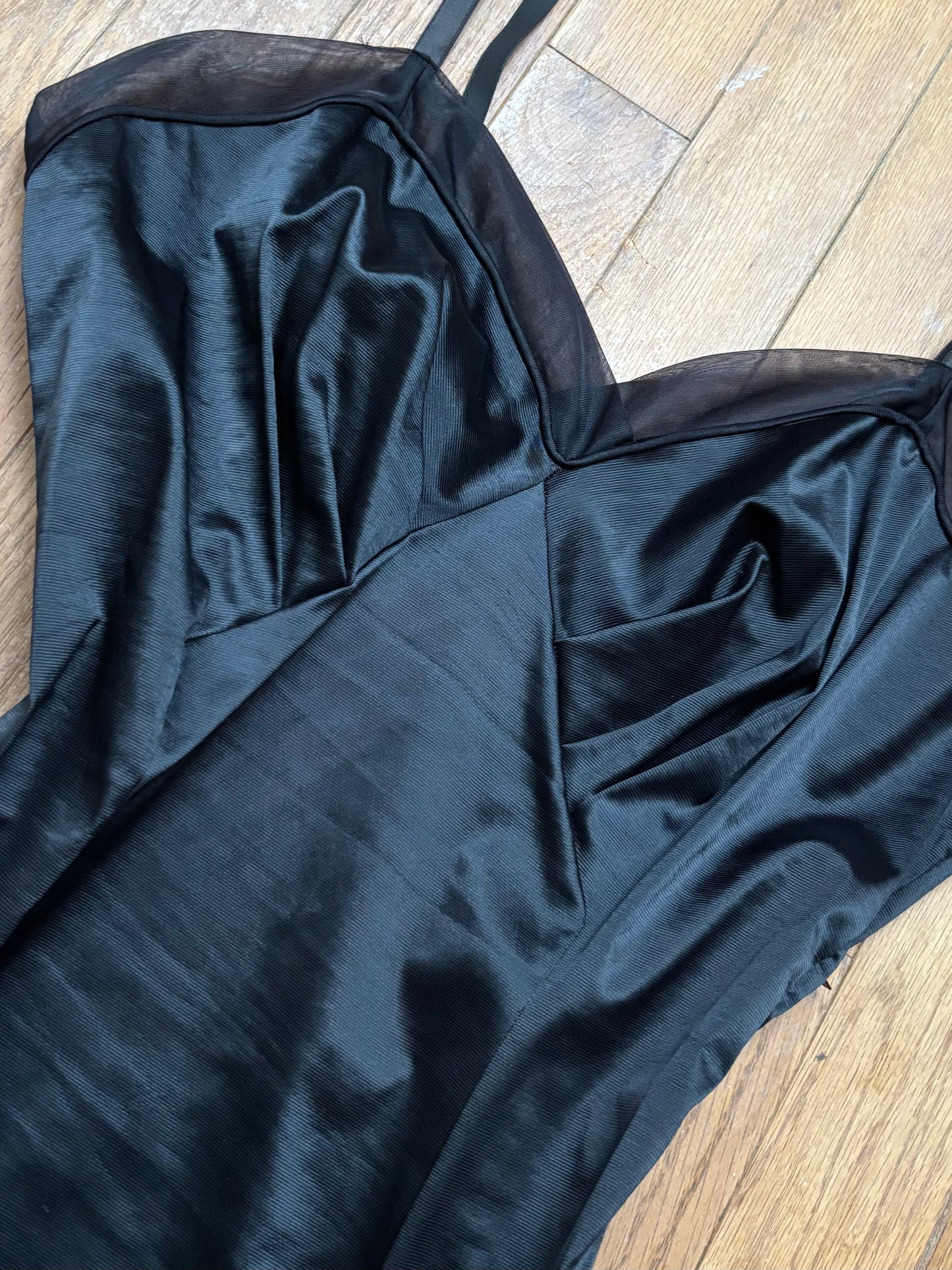 Vanity Fair 90’s Slip Dress | Size S