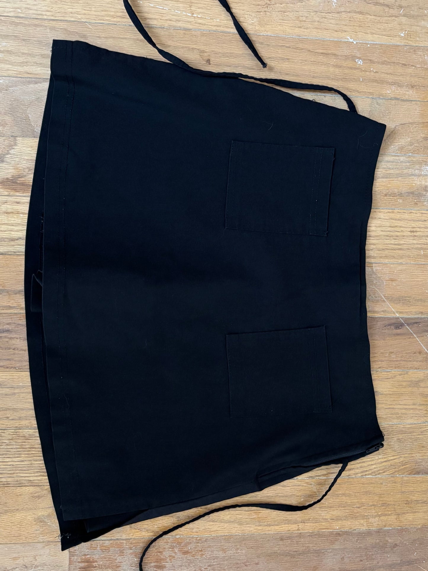 Tie Back 90’s Mini Skort | Size 27” Waist