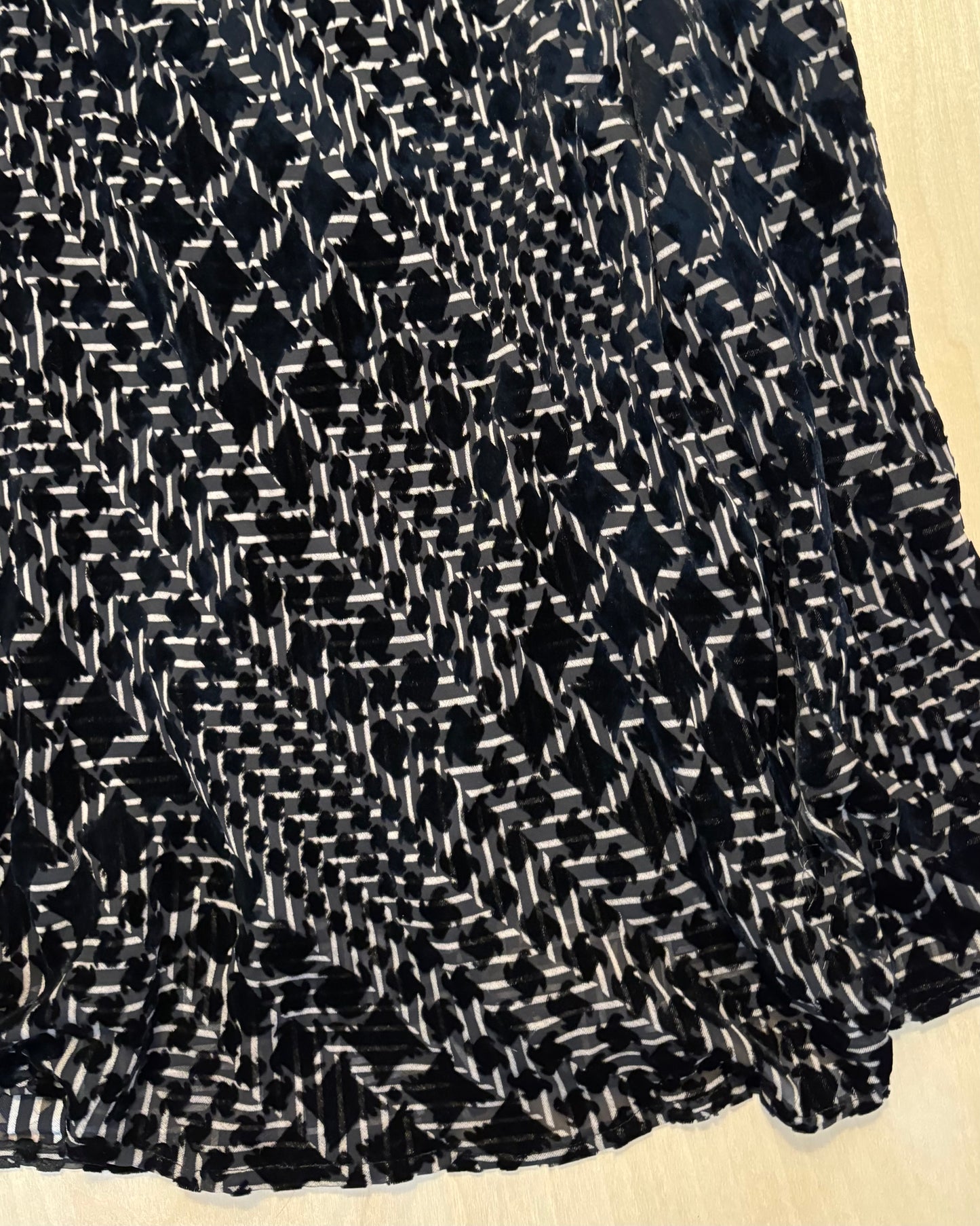 Mesh 90’s Velvet Maxi Skirt | Size 34” waist