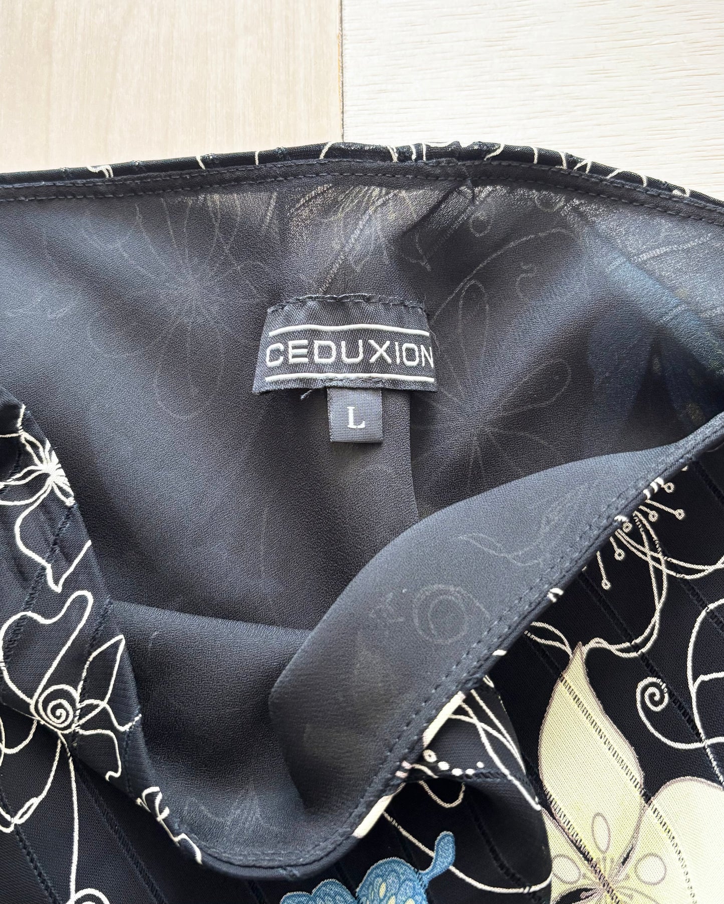 Ceduxion Y2K Butterfly Skirt | Size 31”-34” waist