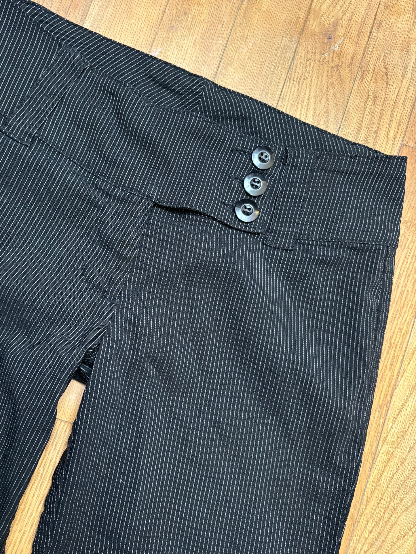 Miss16 00’s Pinstripe Pants | Size 5
