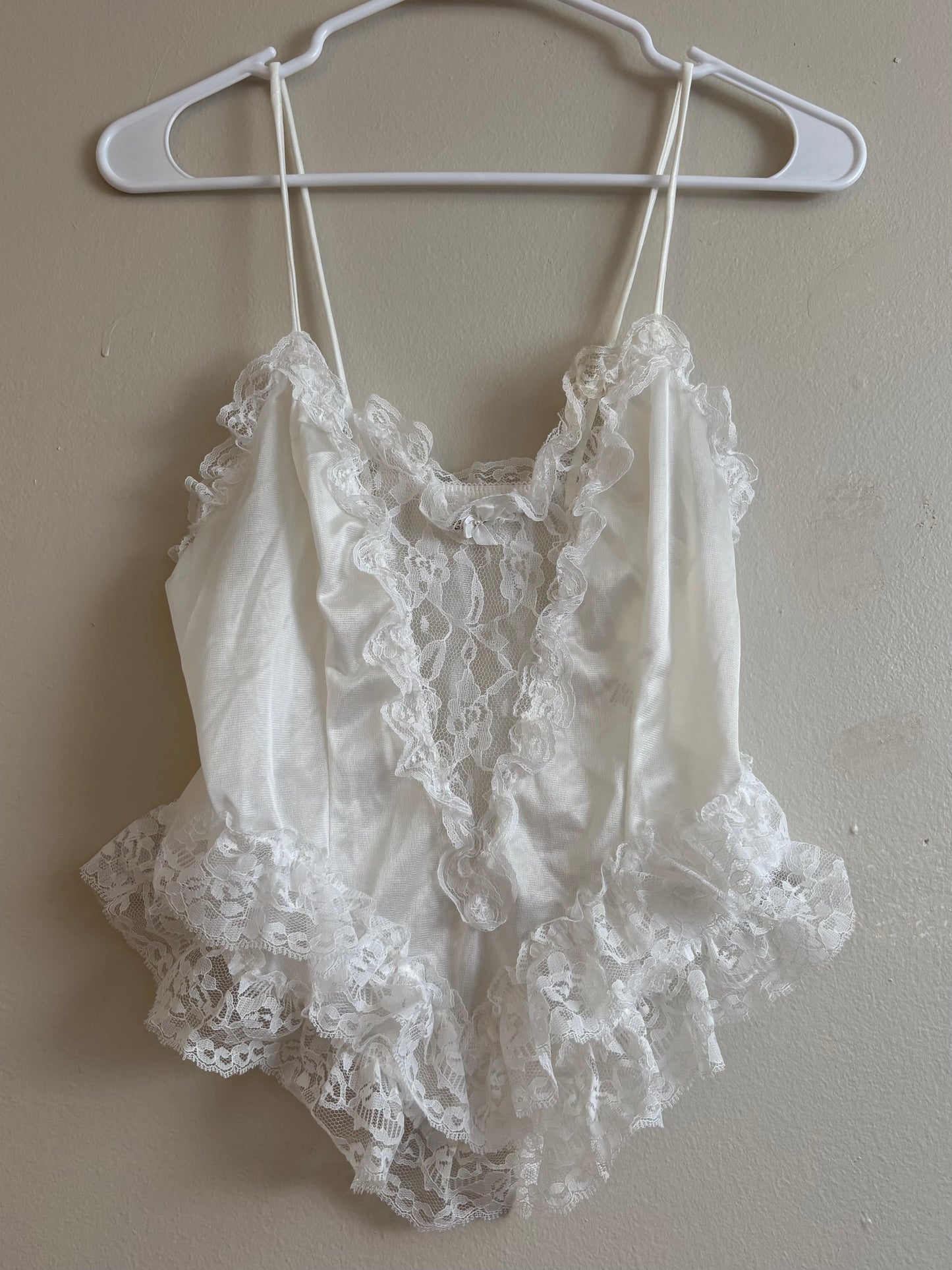 Cream 80’s Lace Cami | Size M