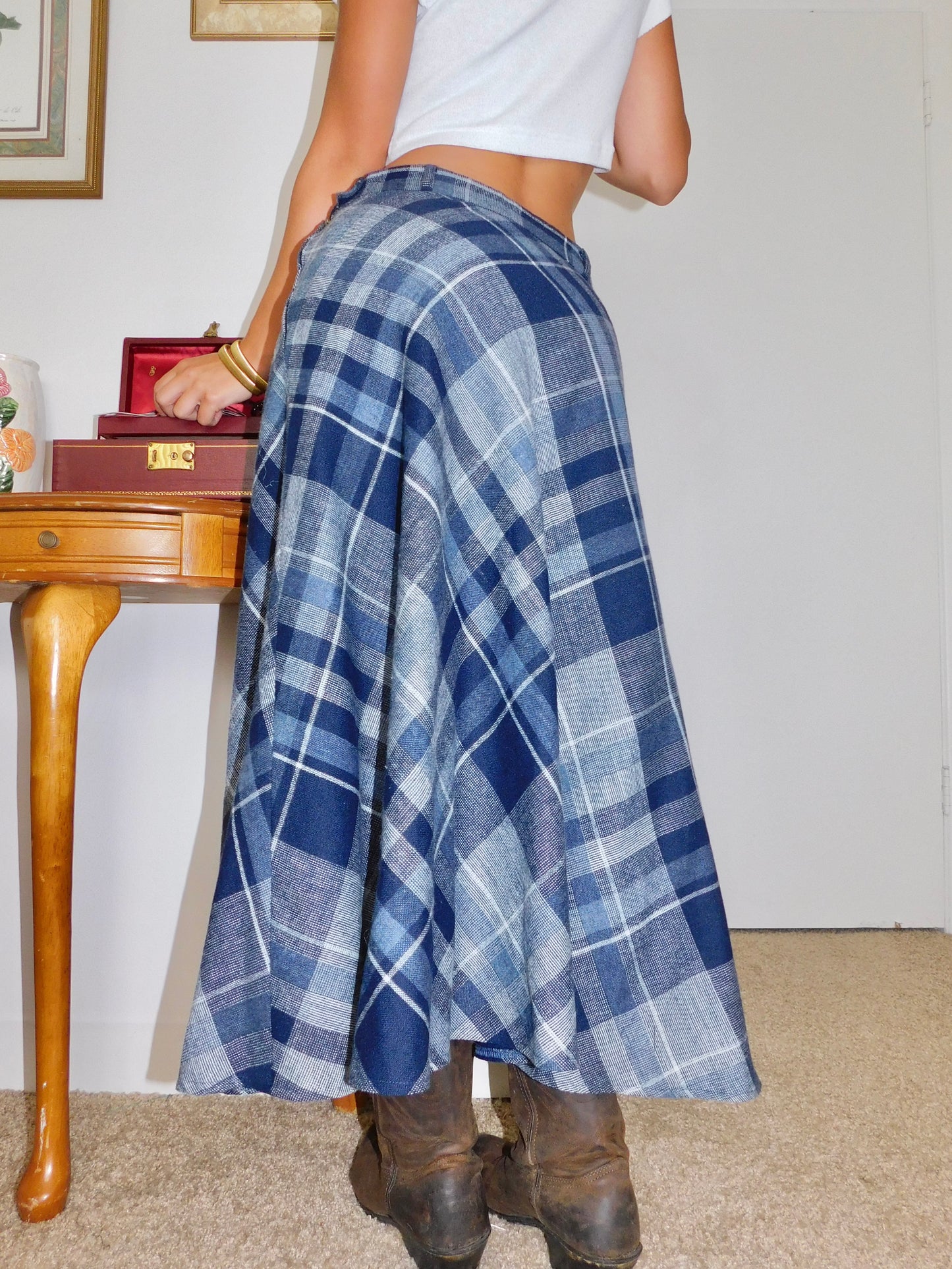 Chloe Blue Plaid Maxi | Size 29” waist