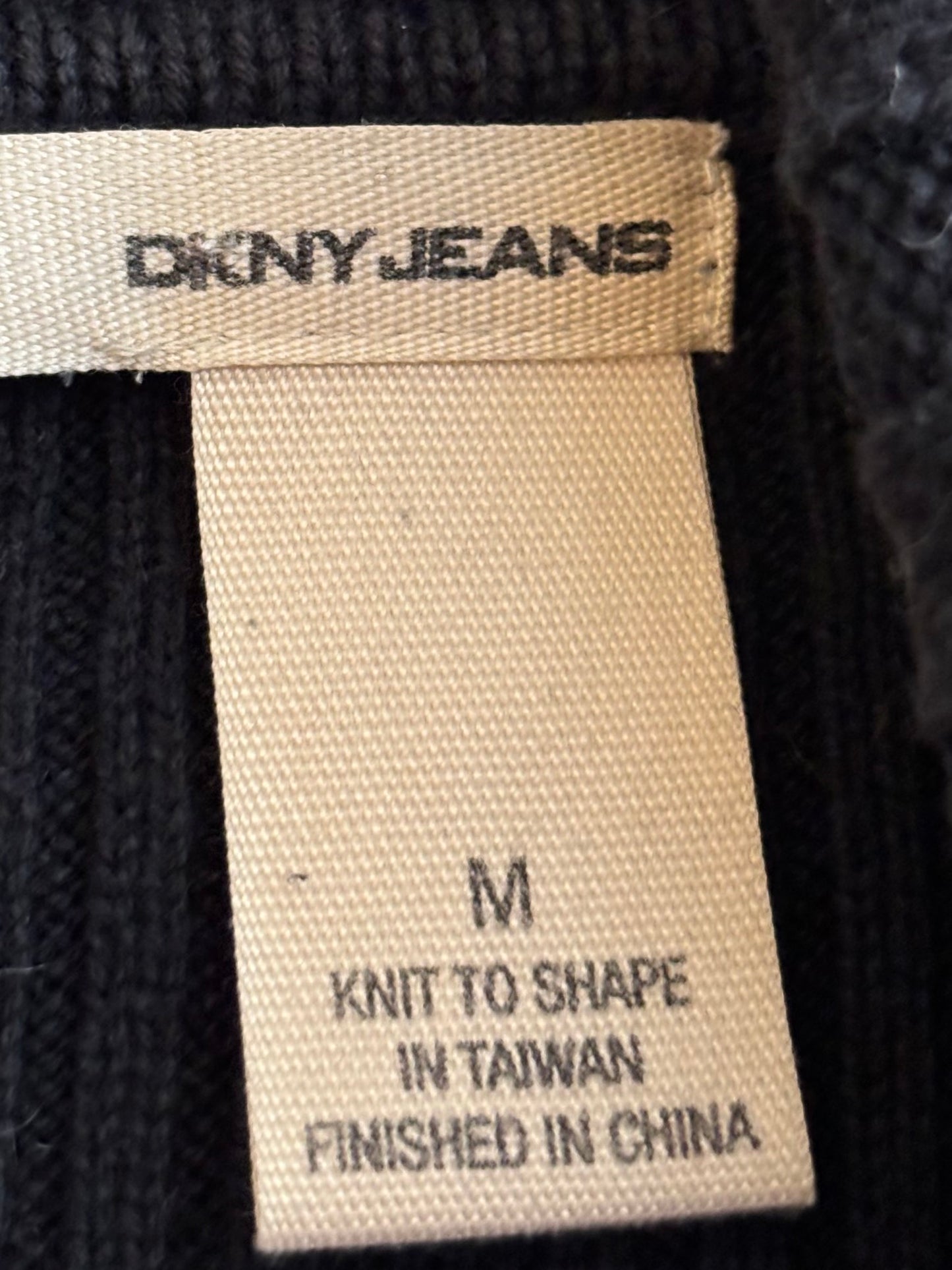 DKNY Jeans 90’s Knit | Size M