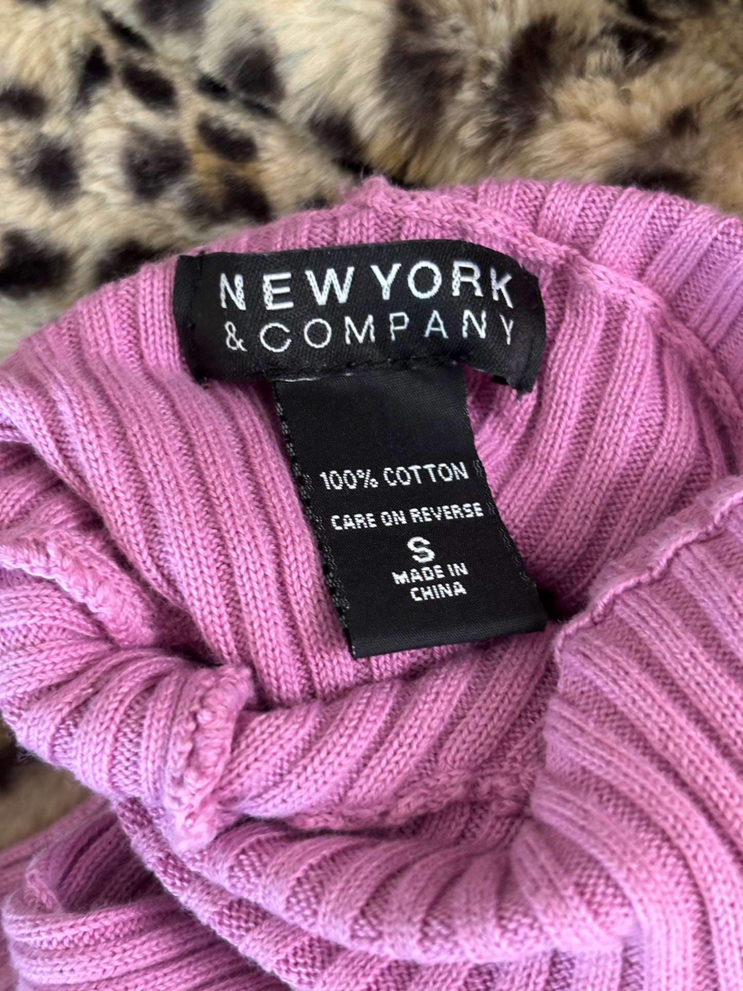NY&Co 00's Fitted Knit | Size S