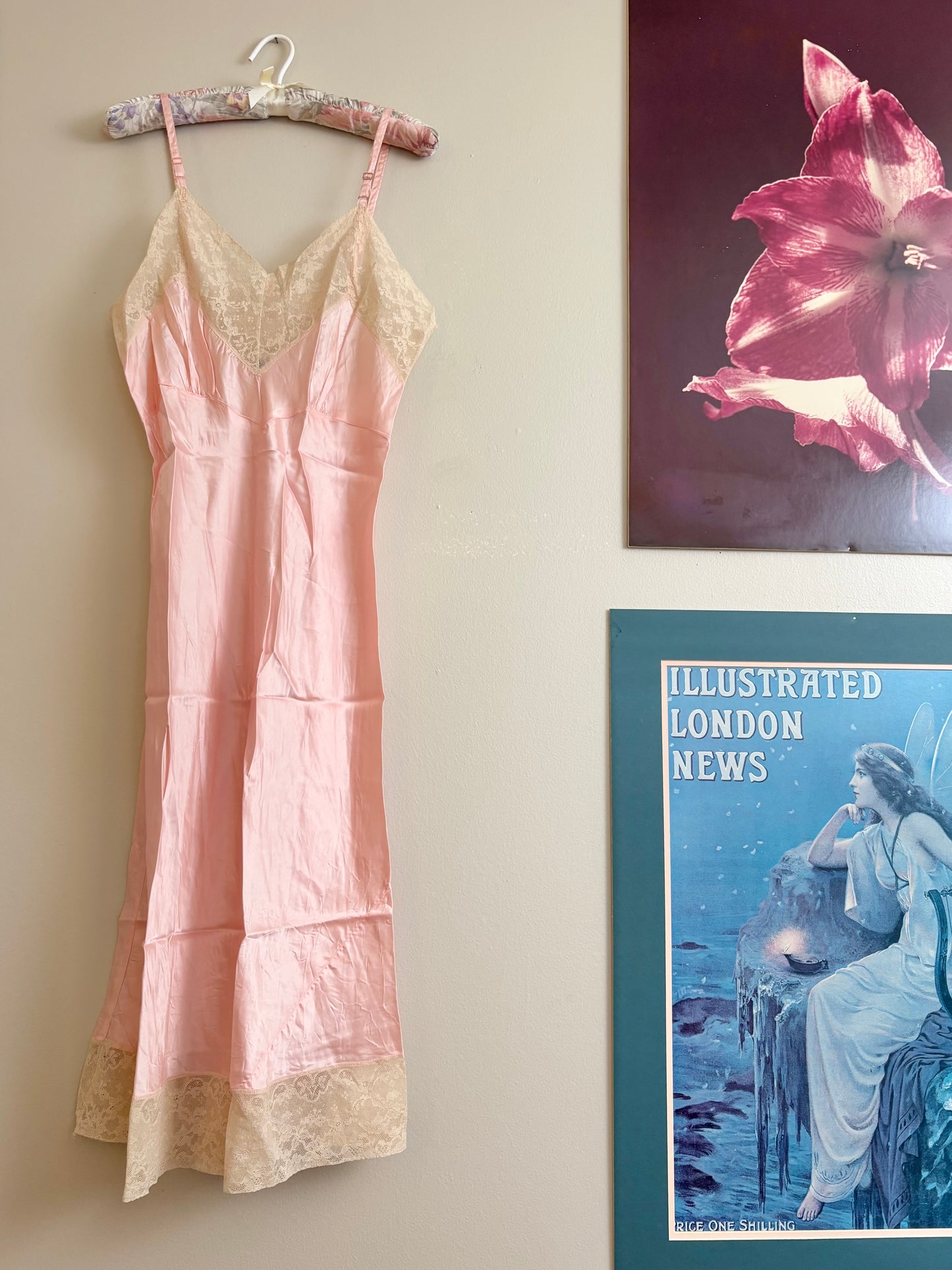 Super fit 90’s Lace Slip | Size M