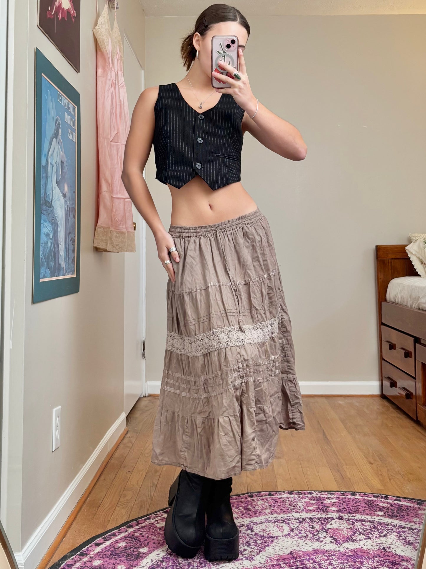 Tiered 00’s Maxi Skirt | Size 25” Waist