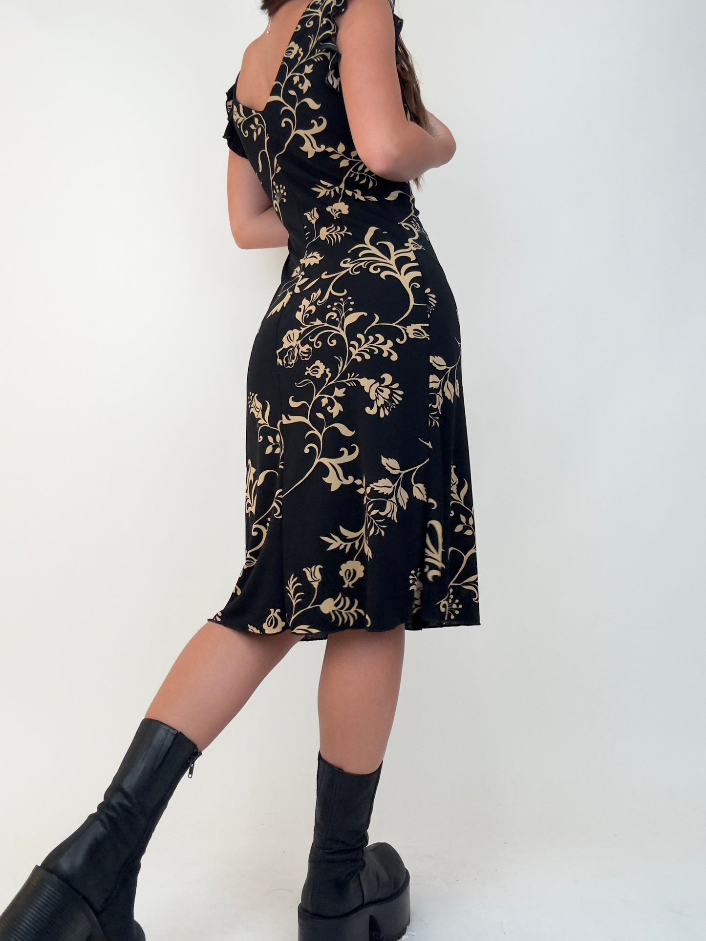 Black Floral Midi | Size M