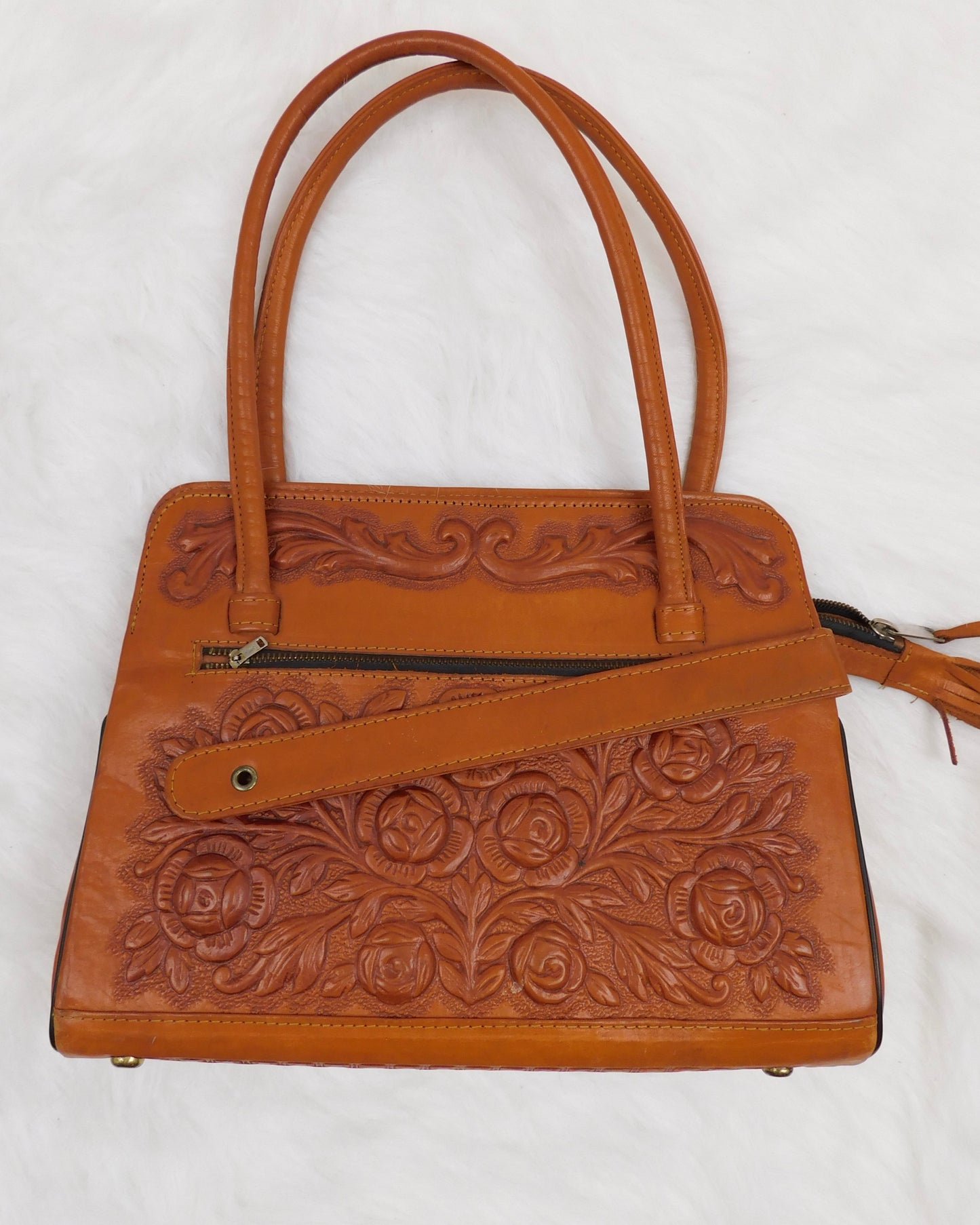 Vintage Mont Abur hand bag