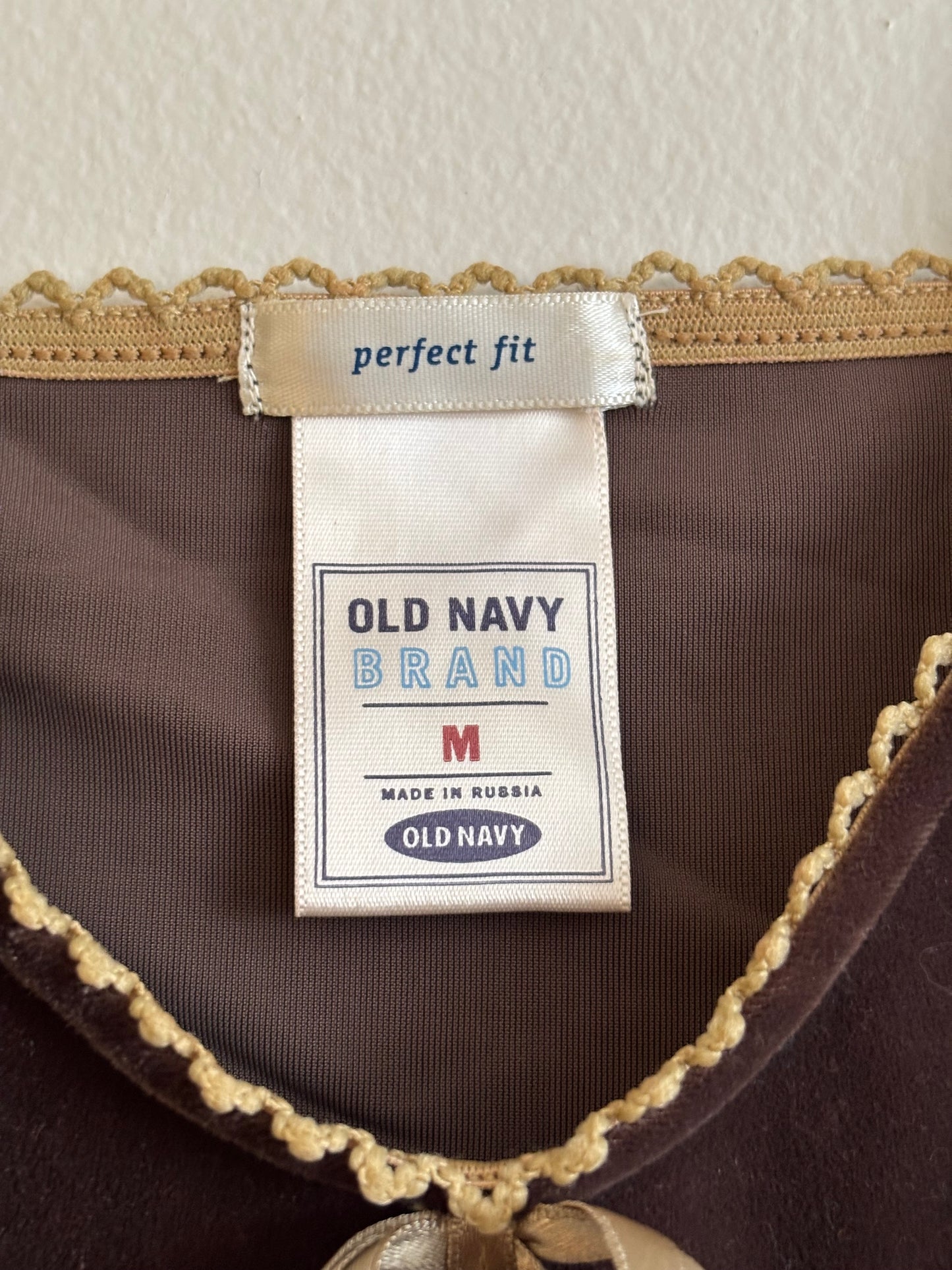 Old Navy 00’s Velvet Cami | Size M