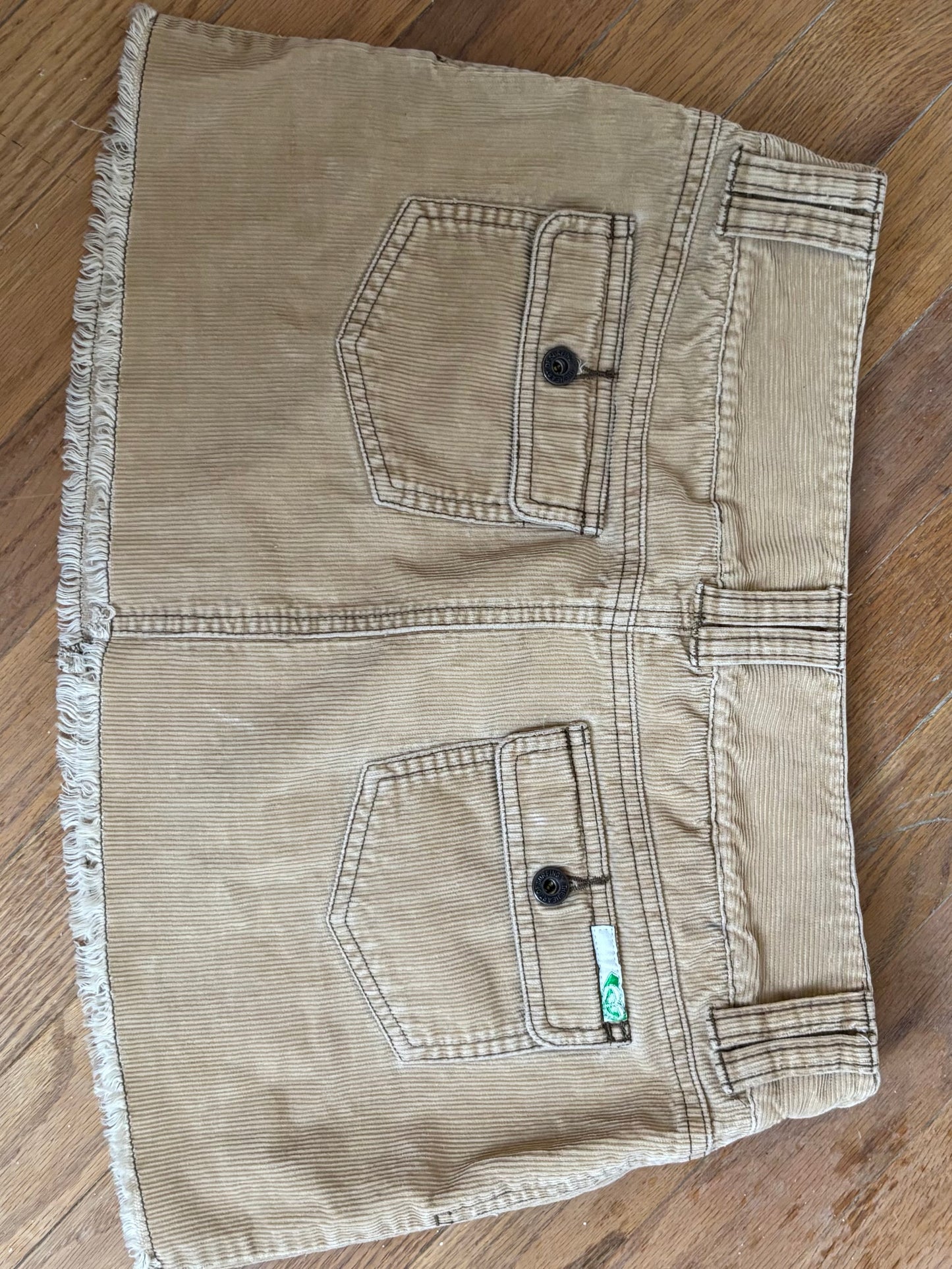 Roxy 00’s Corduroy Mini | Size 30” Waist