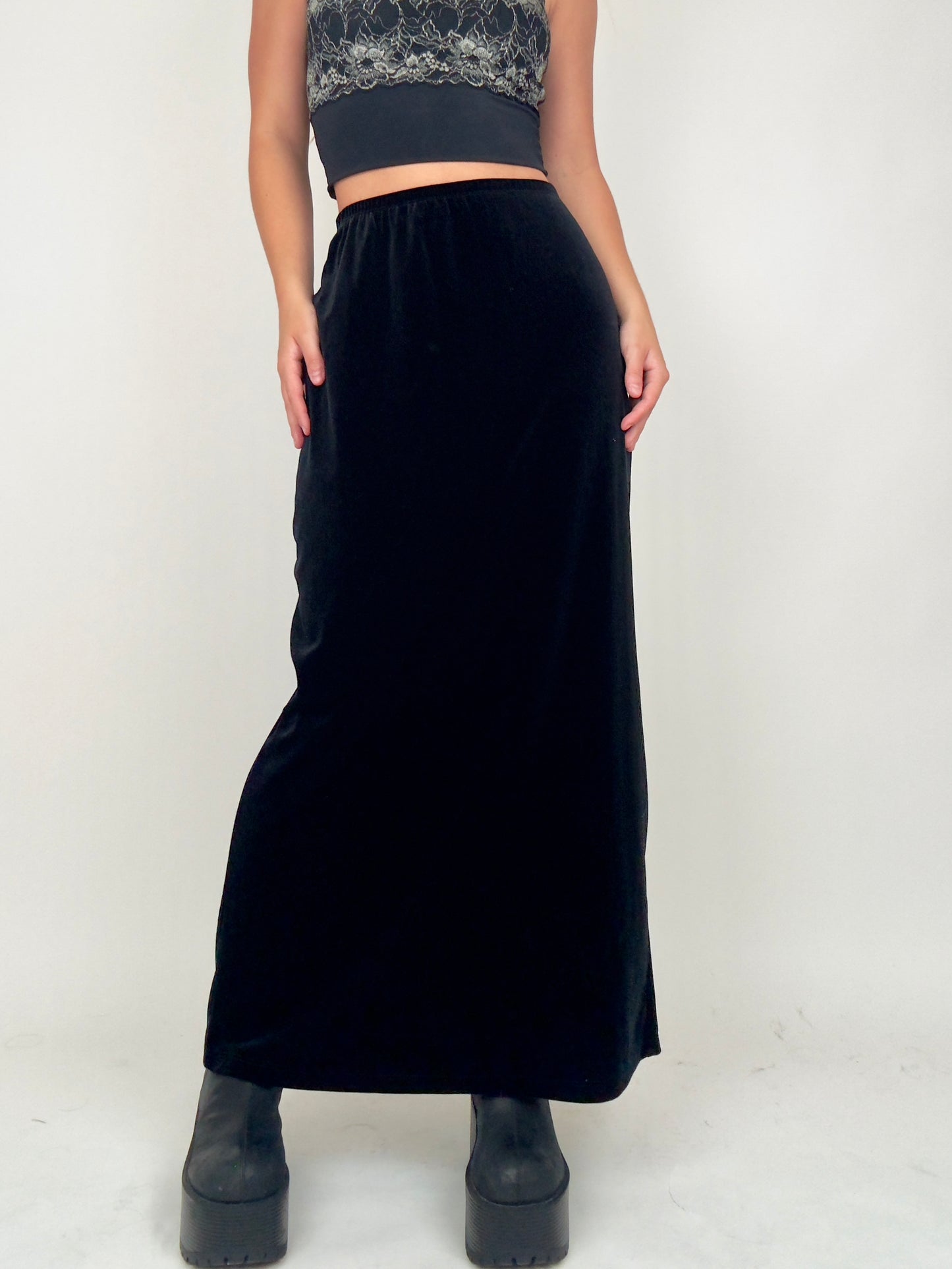 Black Velvet Maxi | Size 28” waist