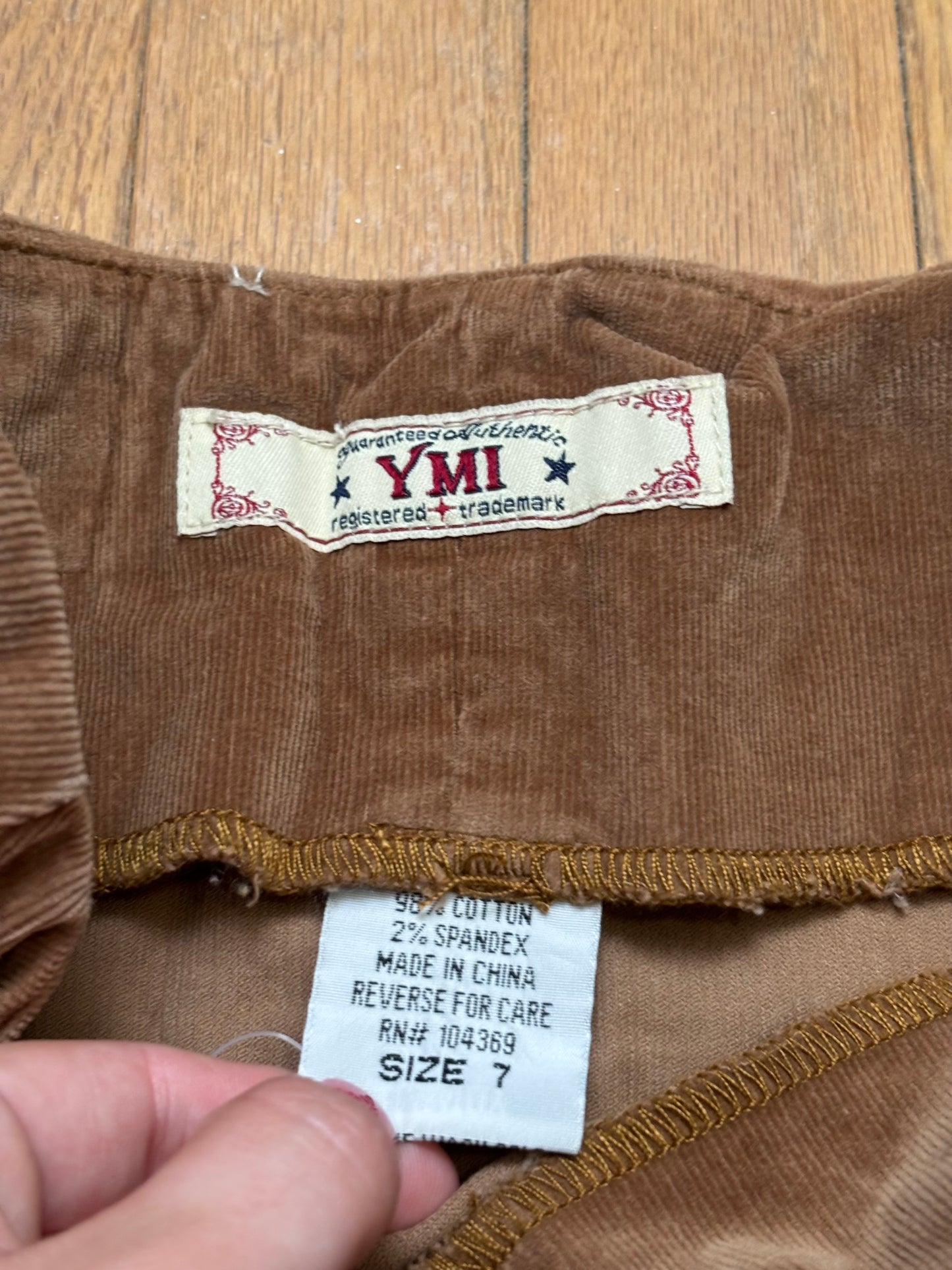 YMI 00’s Corduroy Skirt | Size 28” Waist