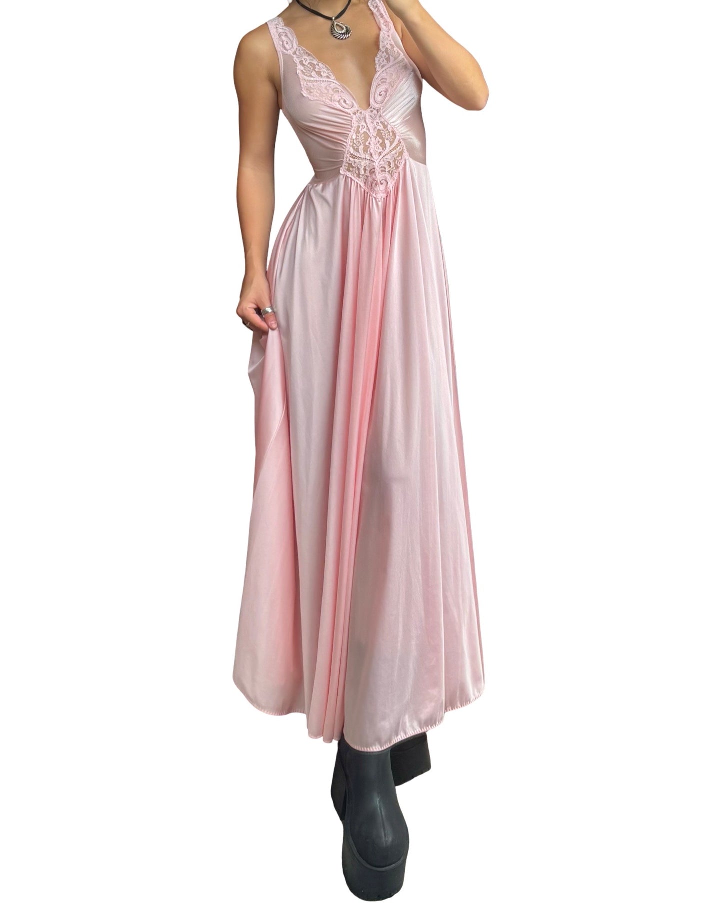 Olga 70’s Full Sweep Slip Dress | Size S/M/L