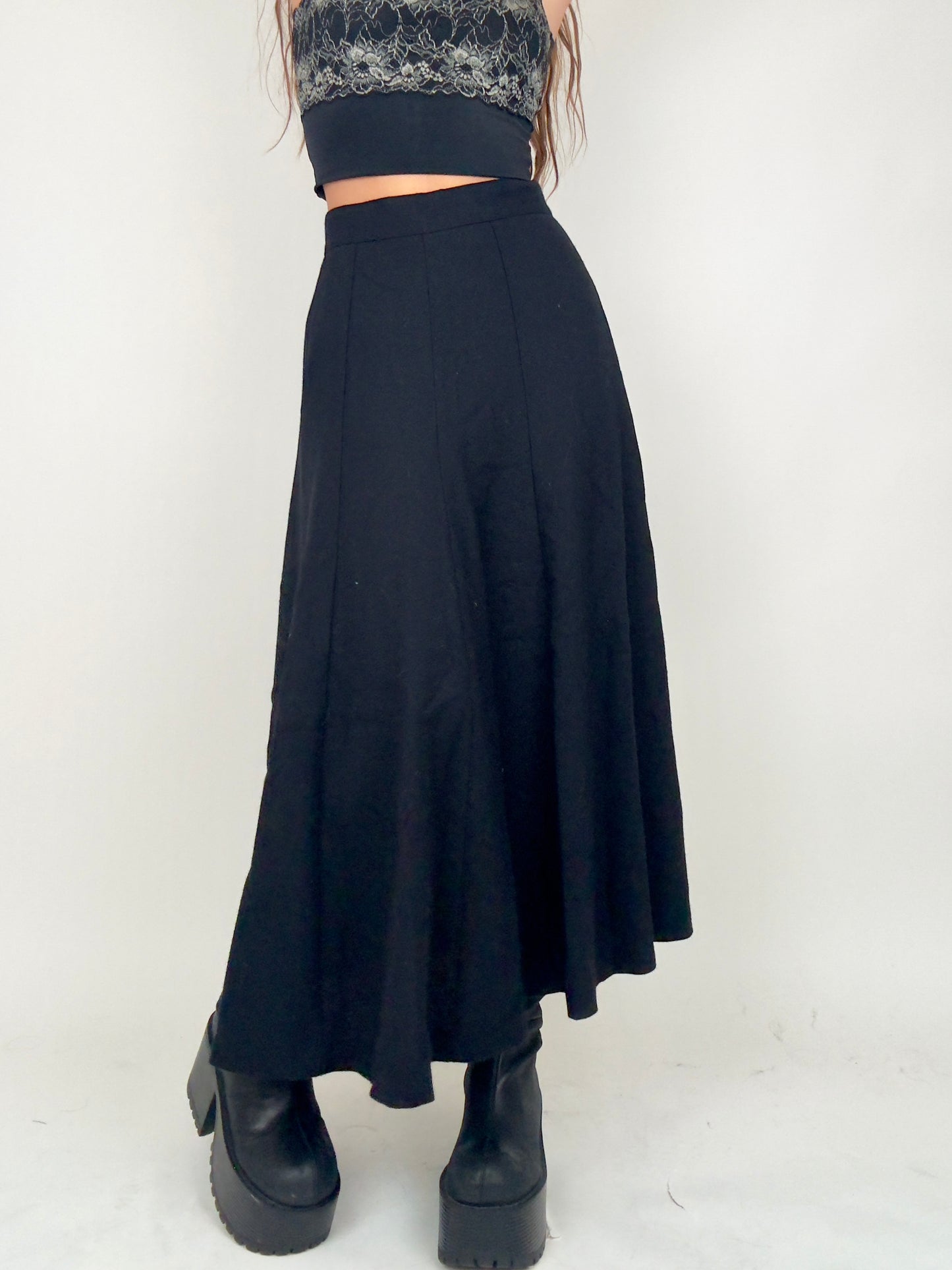 Black Full Sweep Maxi | Size 27” waist