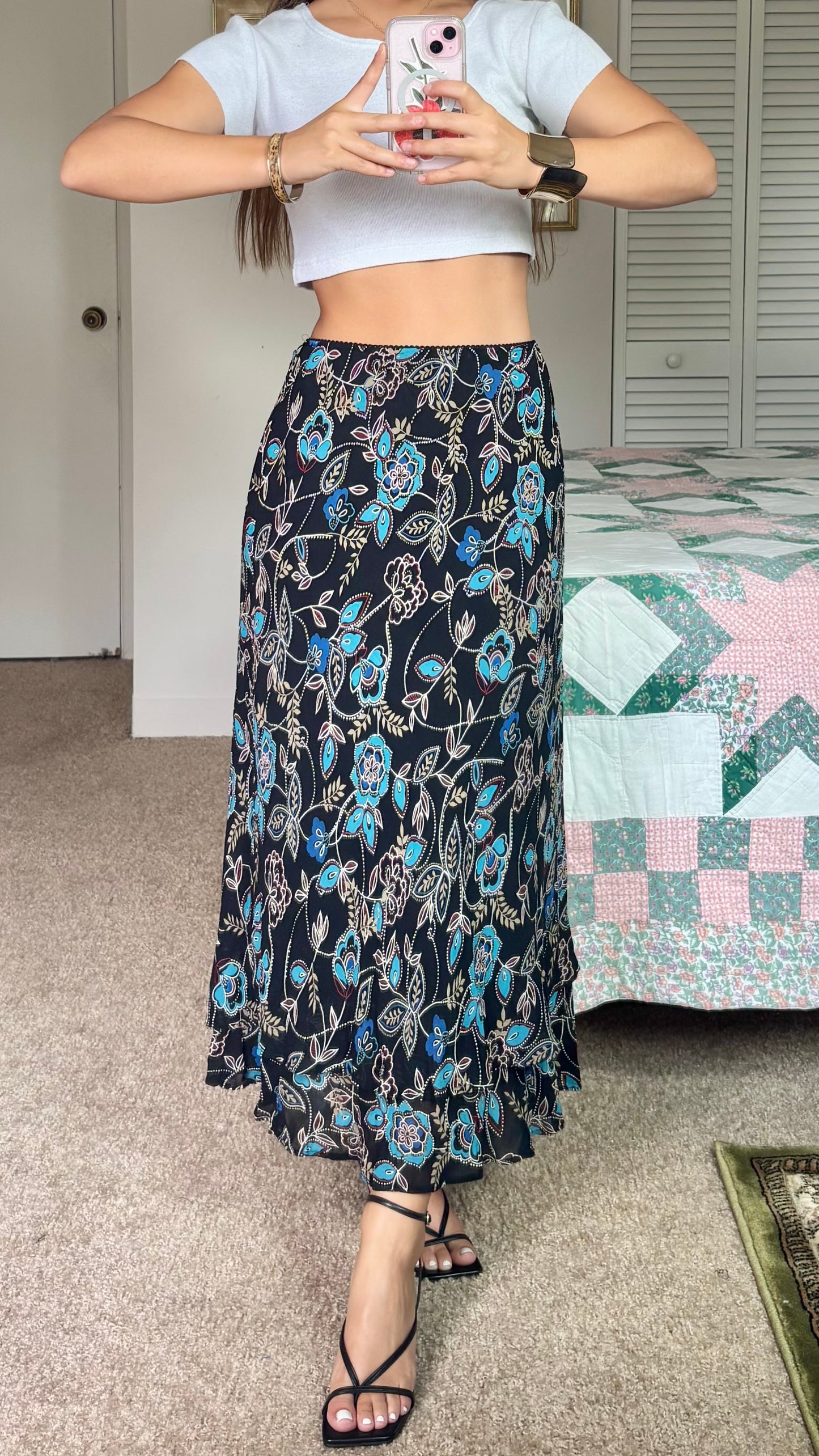 Nicole Skirt | Size 26” waist