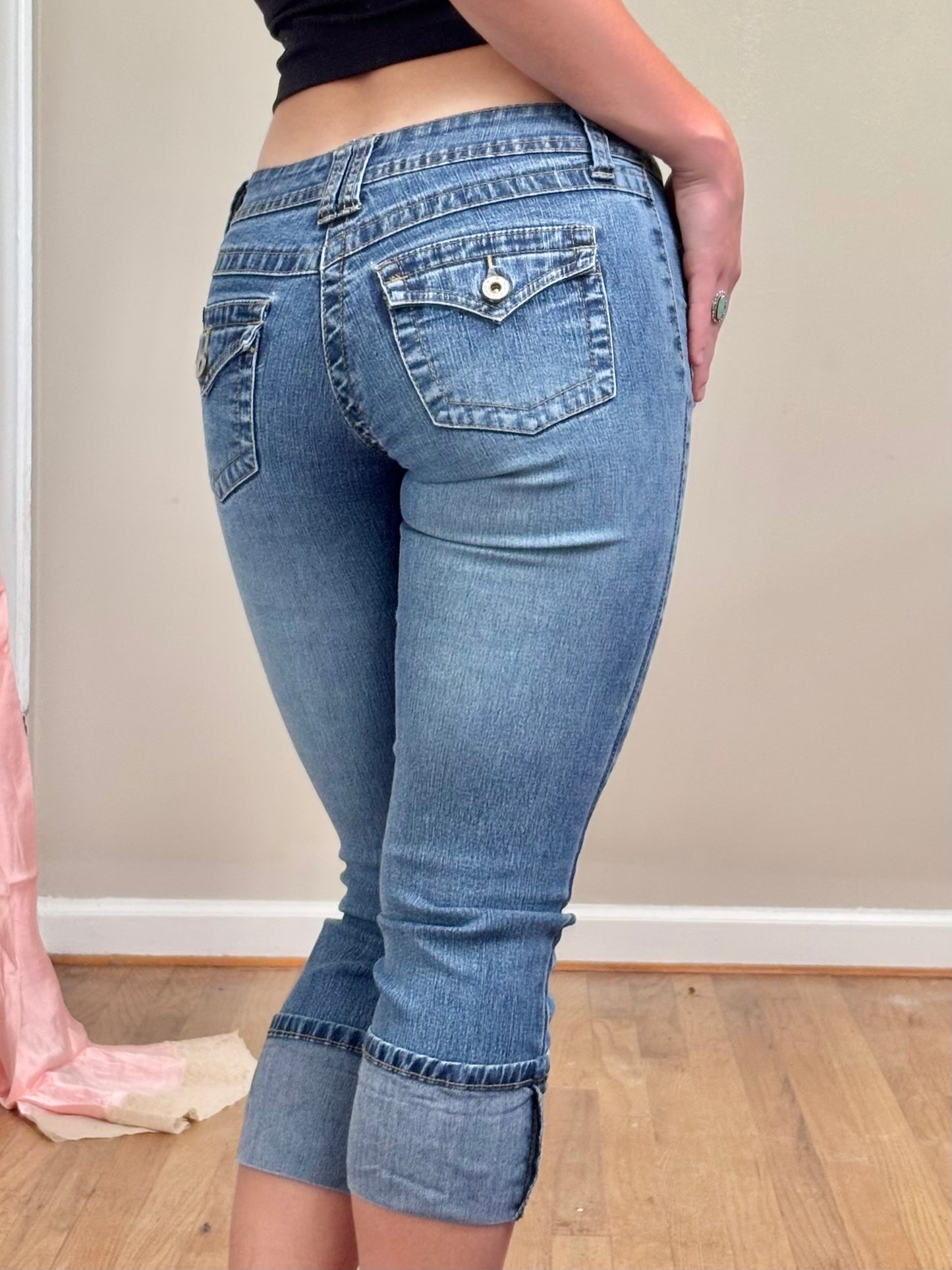 Angel's 00's Capri | Size 26" Waist