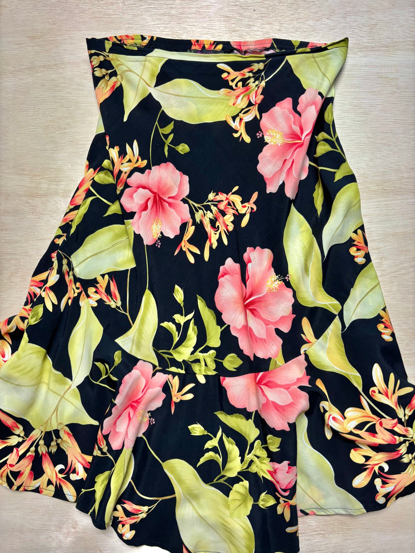 Floral 00’s Midi Skirt | Size 29” waist
