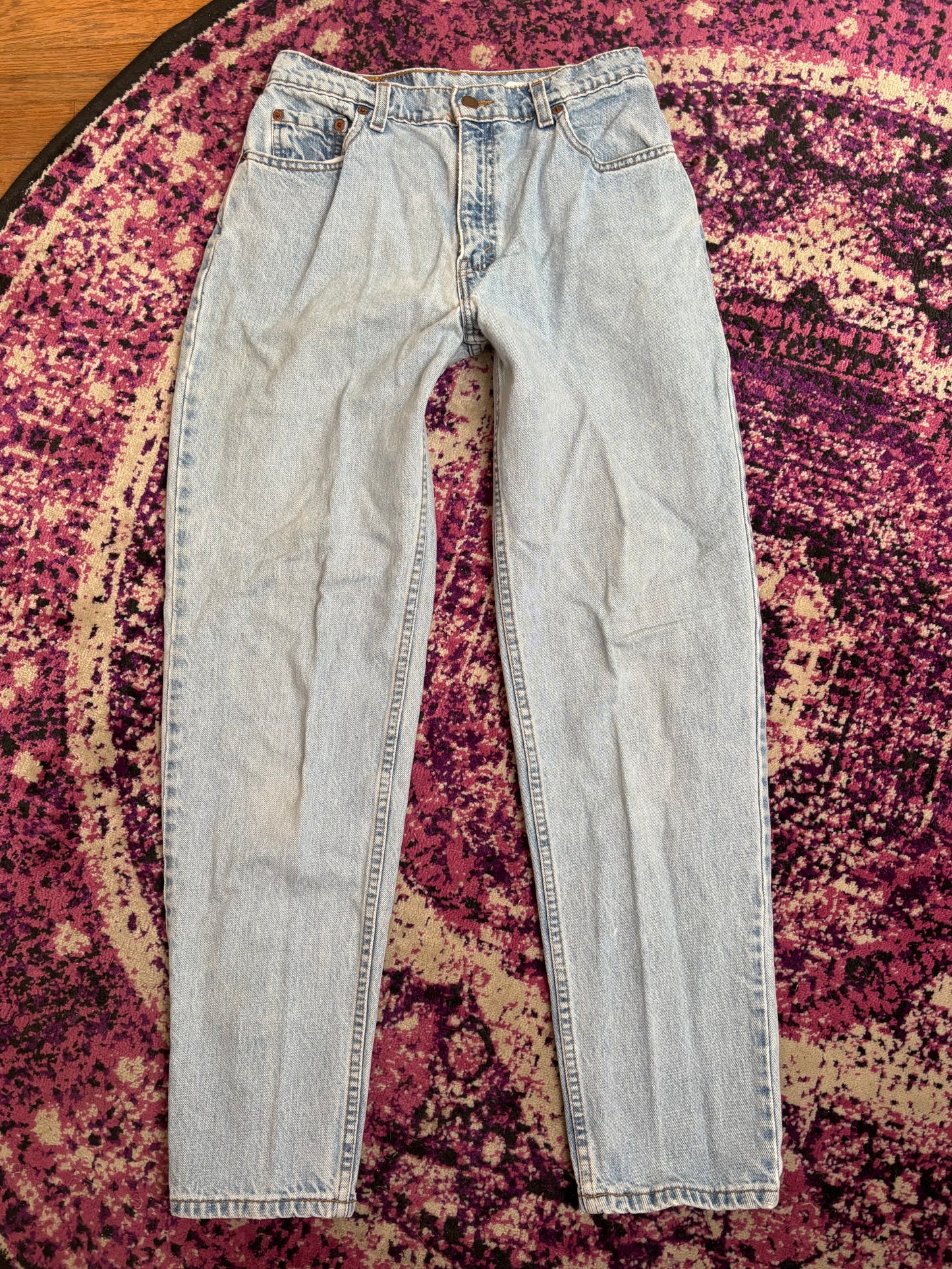 1996 Relaxed 550 Levi’s | Size 28” Waist