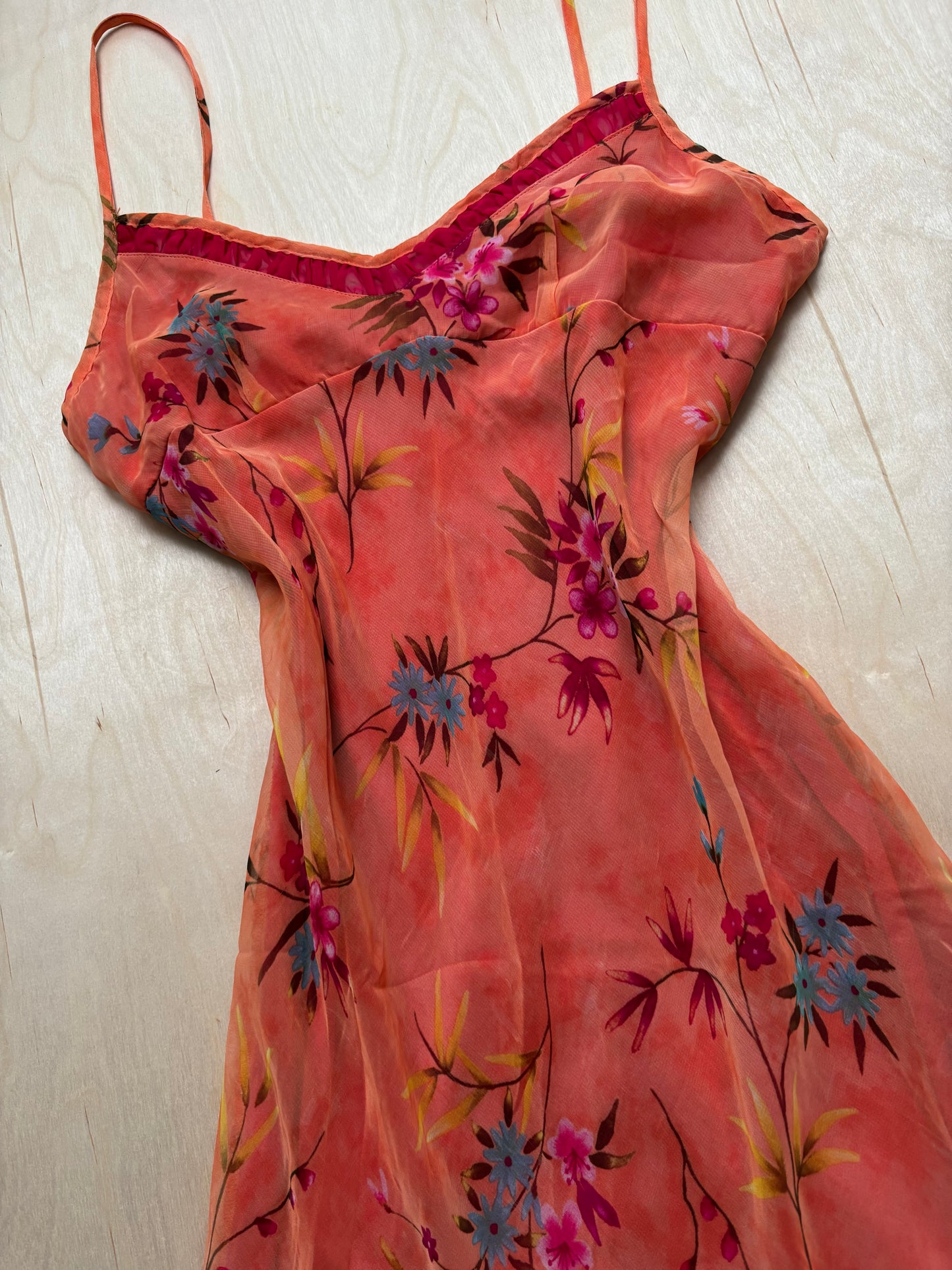 Studio Soleil 90’s Midi Dress | Size M