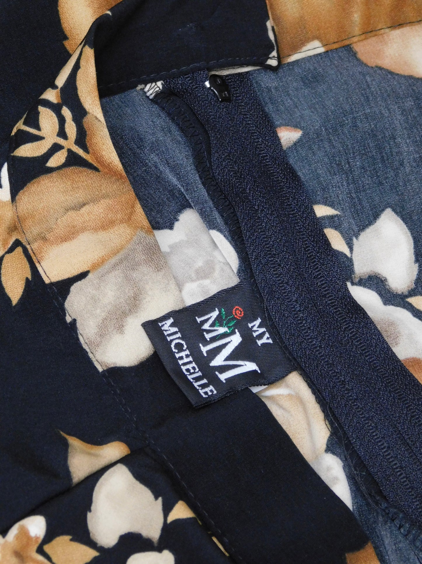 Michelle Floral Maxi | Size 28” waist