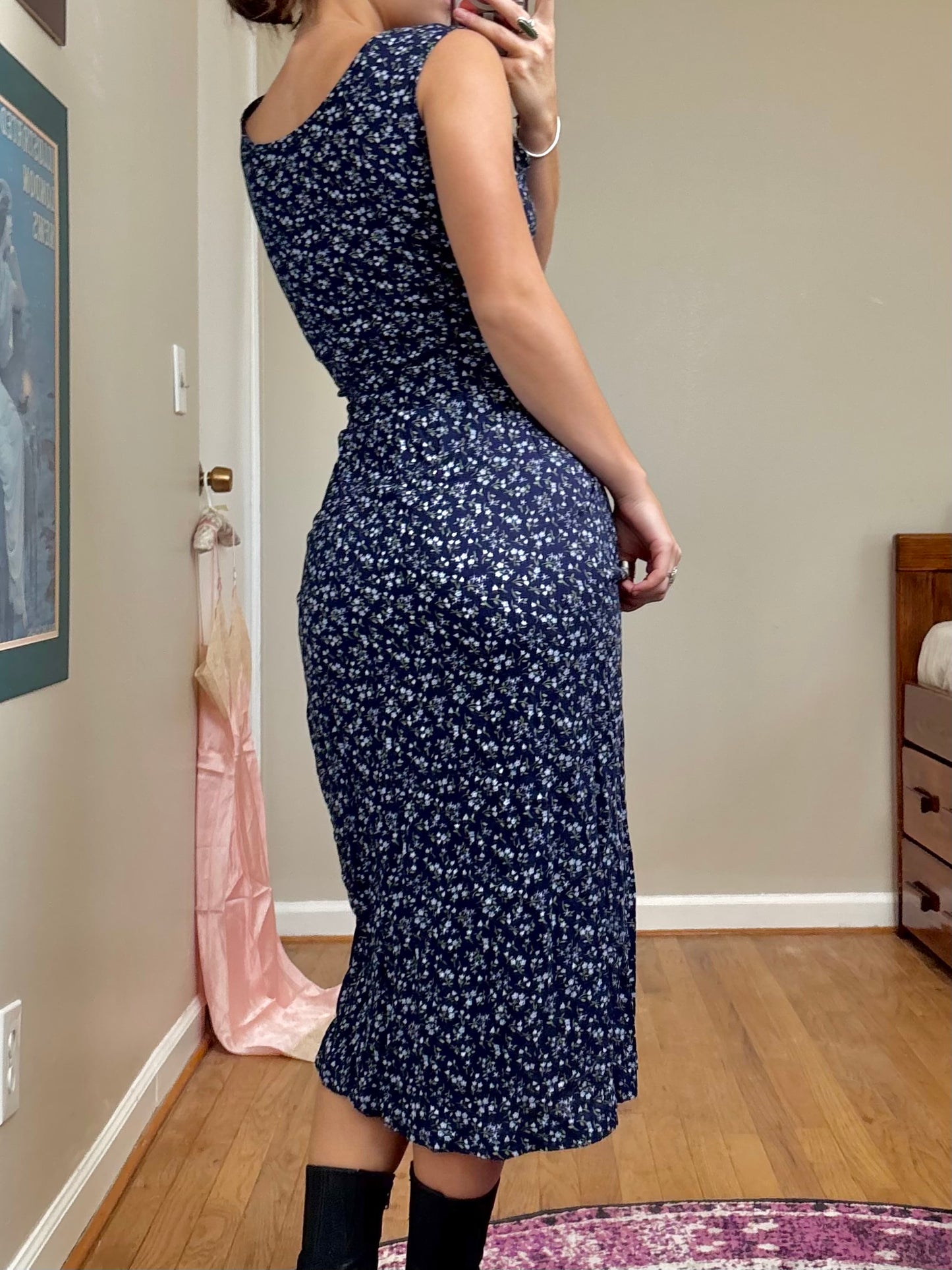 Navy 90’s Floral Maxi | Size M/L