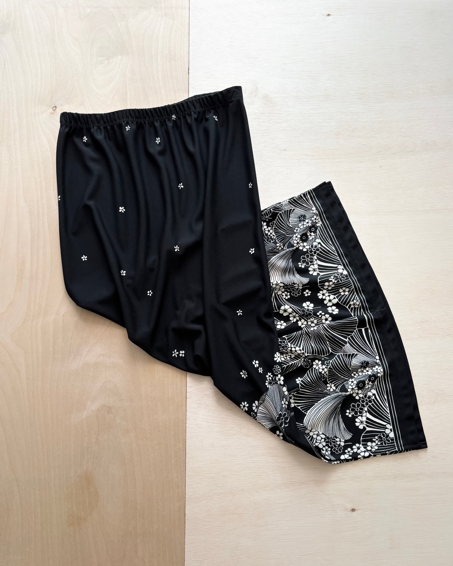 Notations 90’s Maxi Skirt | Size 28”-32” waist