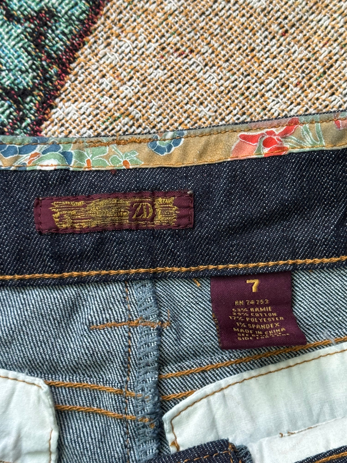 Y2K Low Rise Jeans | Size 7