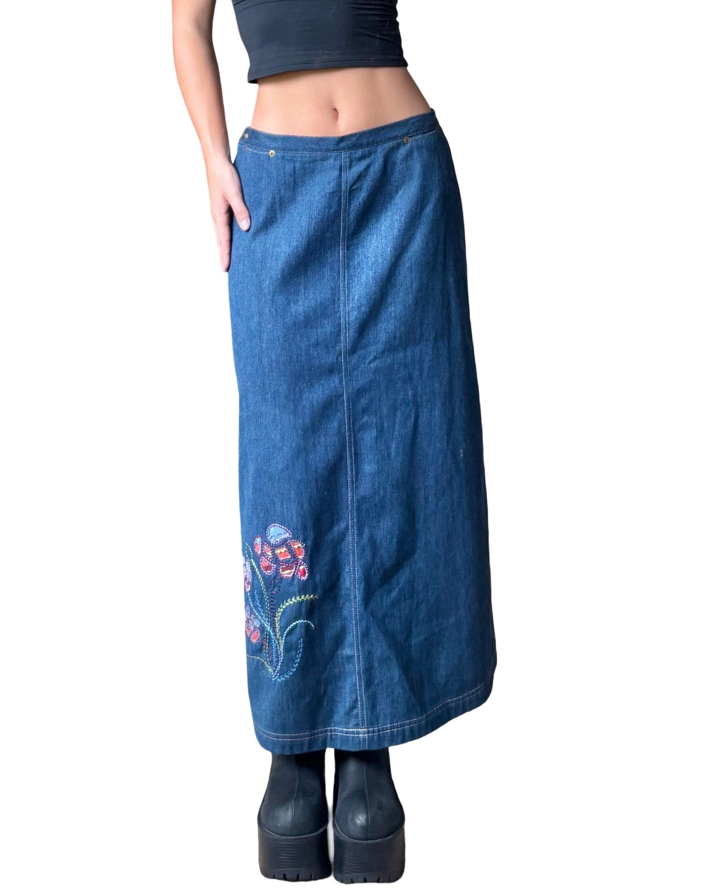 Embroidered 90’s Jean Skirt | Size 29” Waist