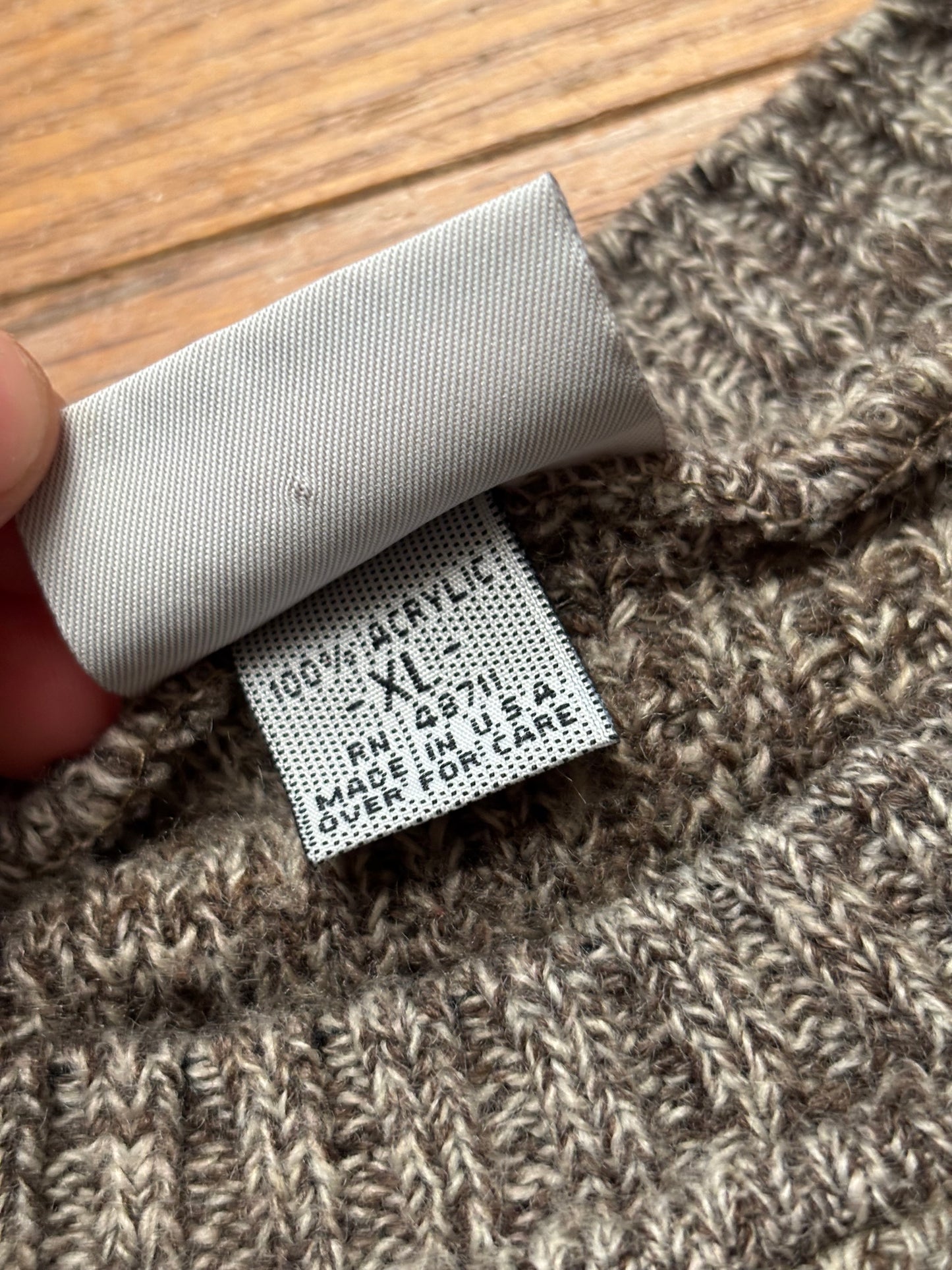 Corner Store 90's Knit | Size XL