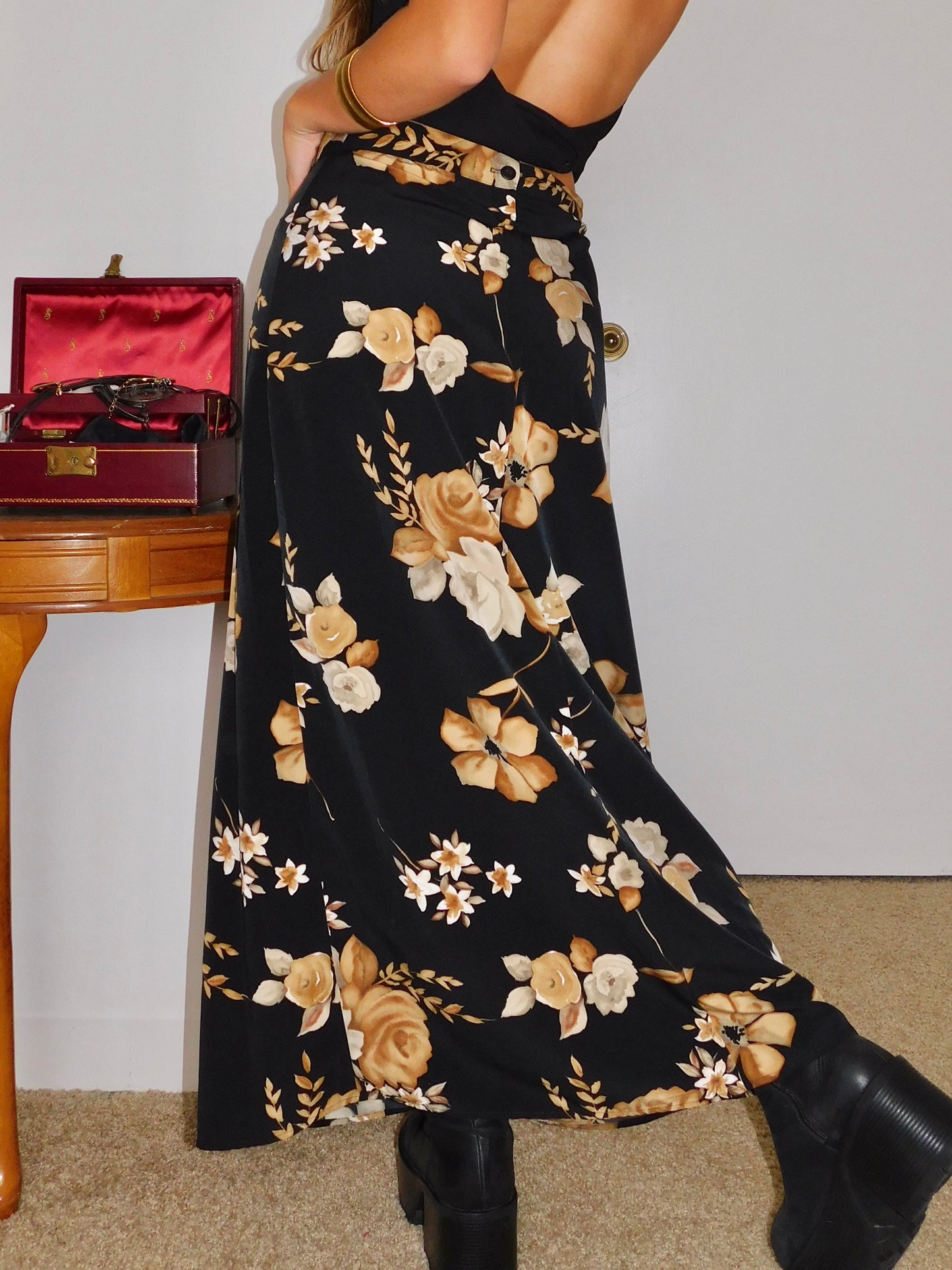Michelle Floral Maxi | Size 28” waist