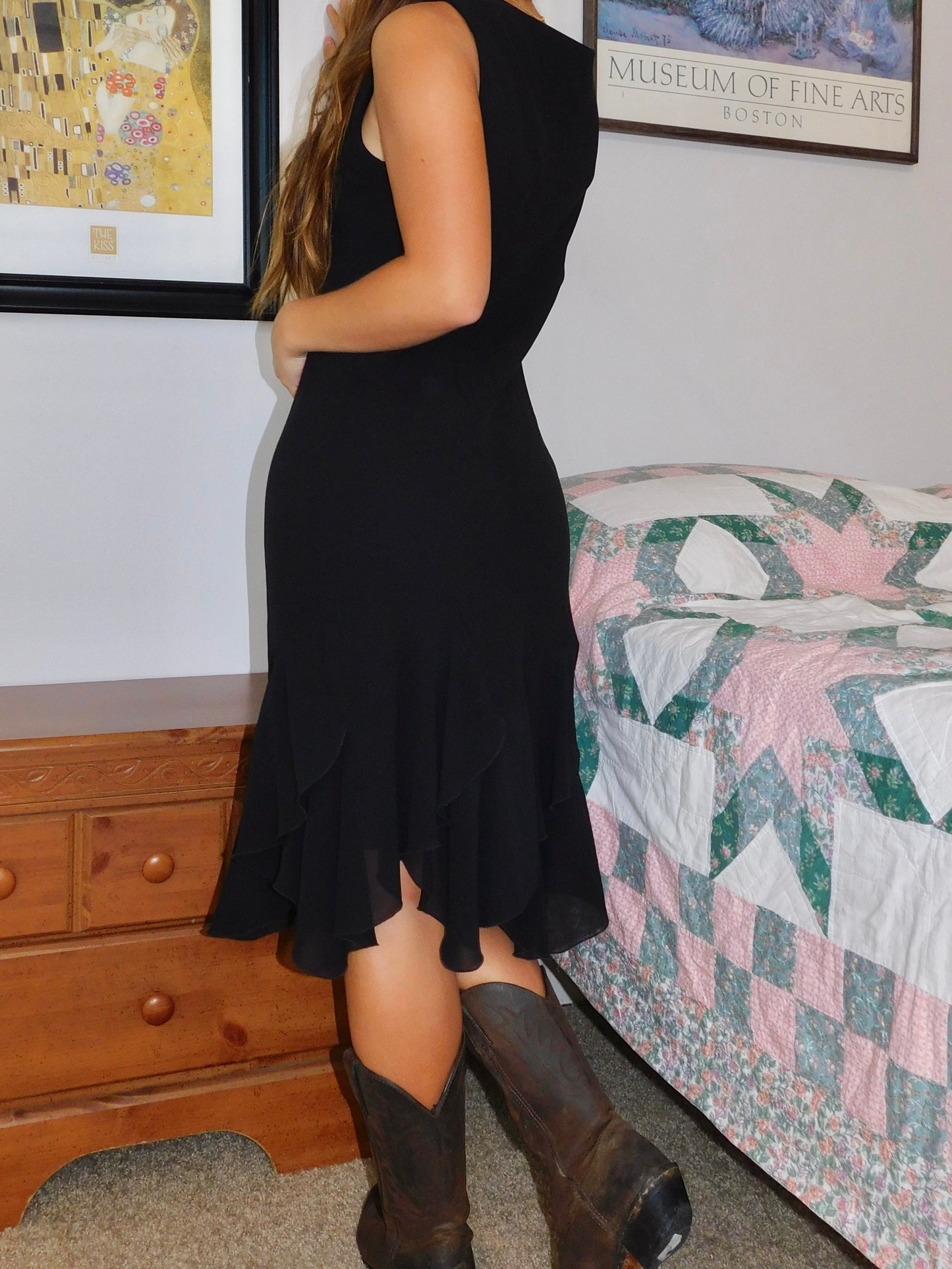 Charlotte Embroidered Midi | Size M