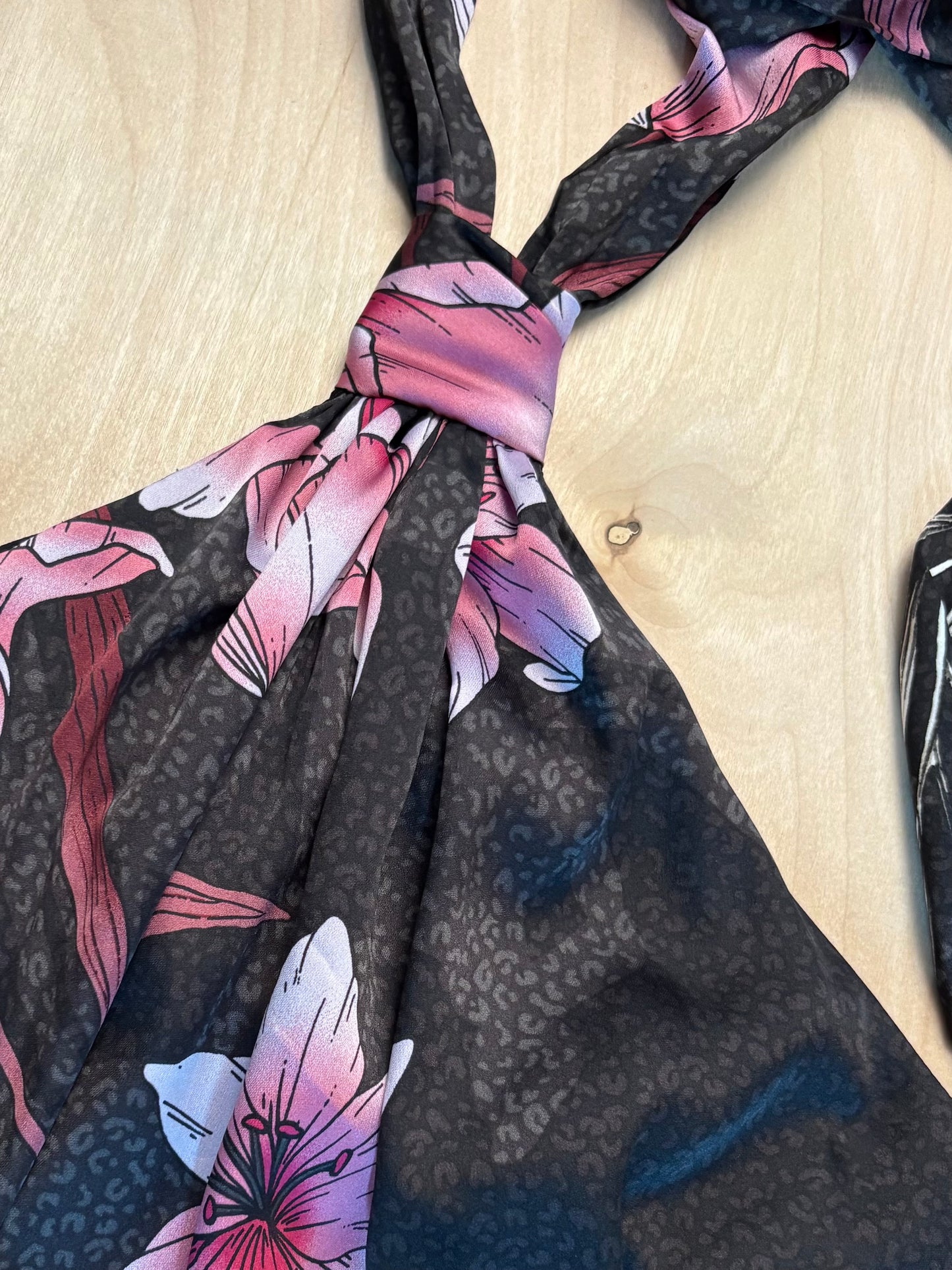 Floral 00’s Halter Top | Size 6