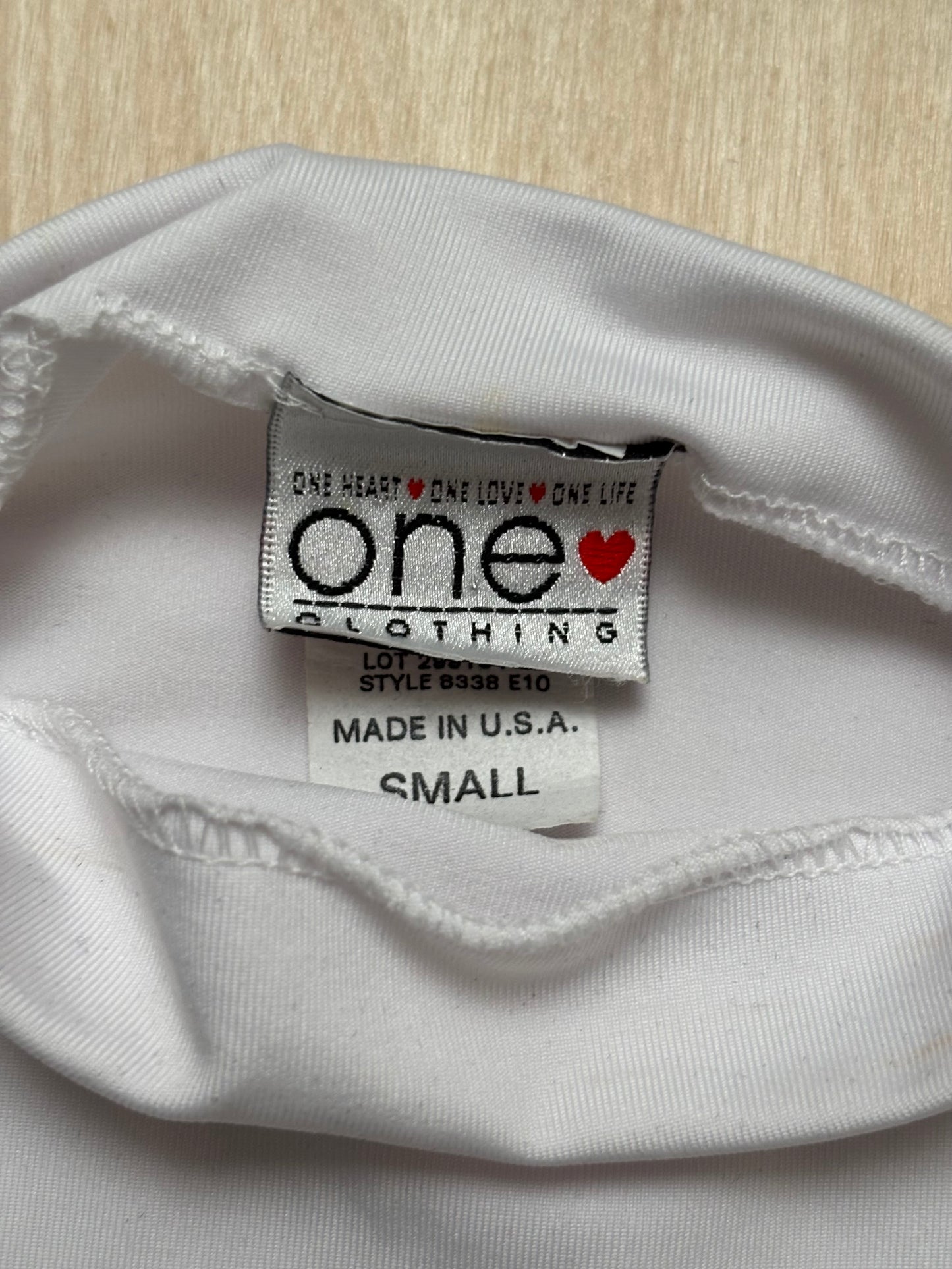 One 90’s Embroidered Top | Size S
