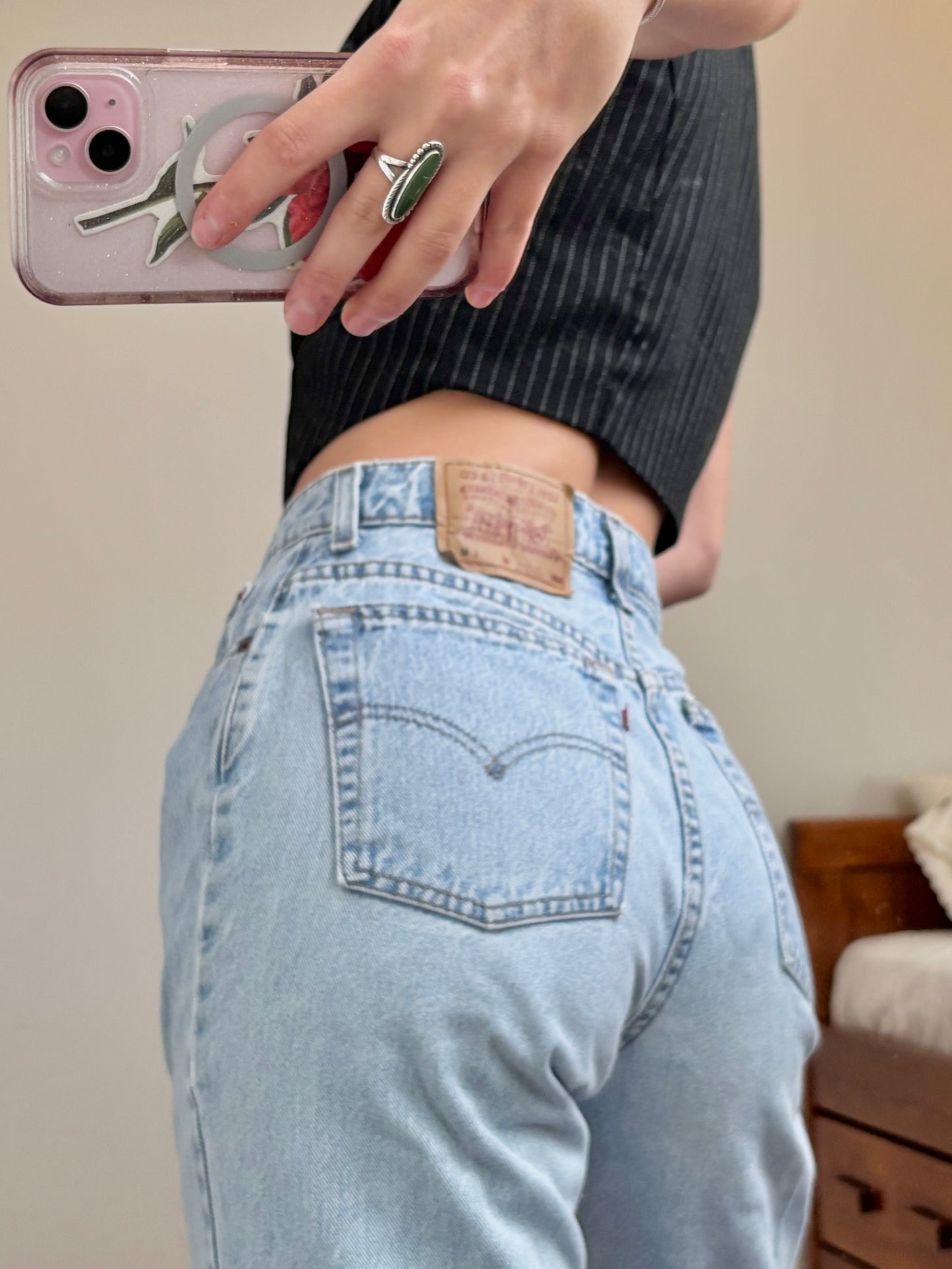 1996 Relaxed 550 Levi’s | Size 28” Waist