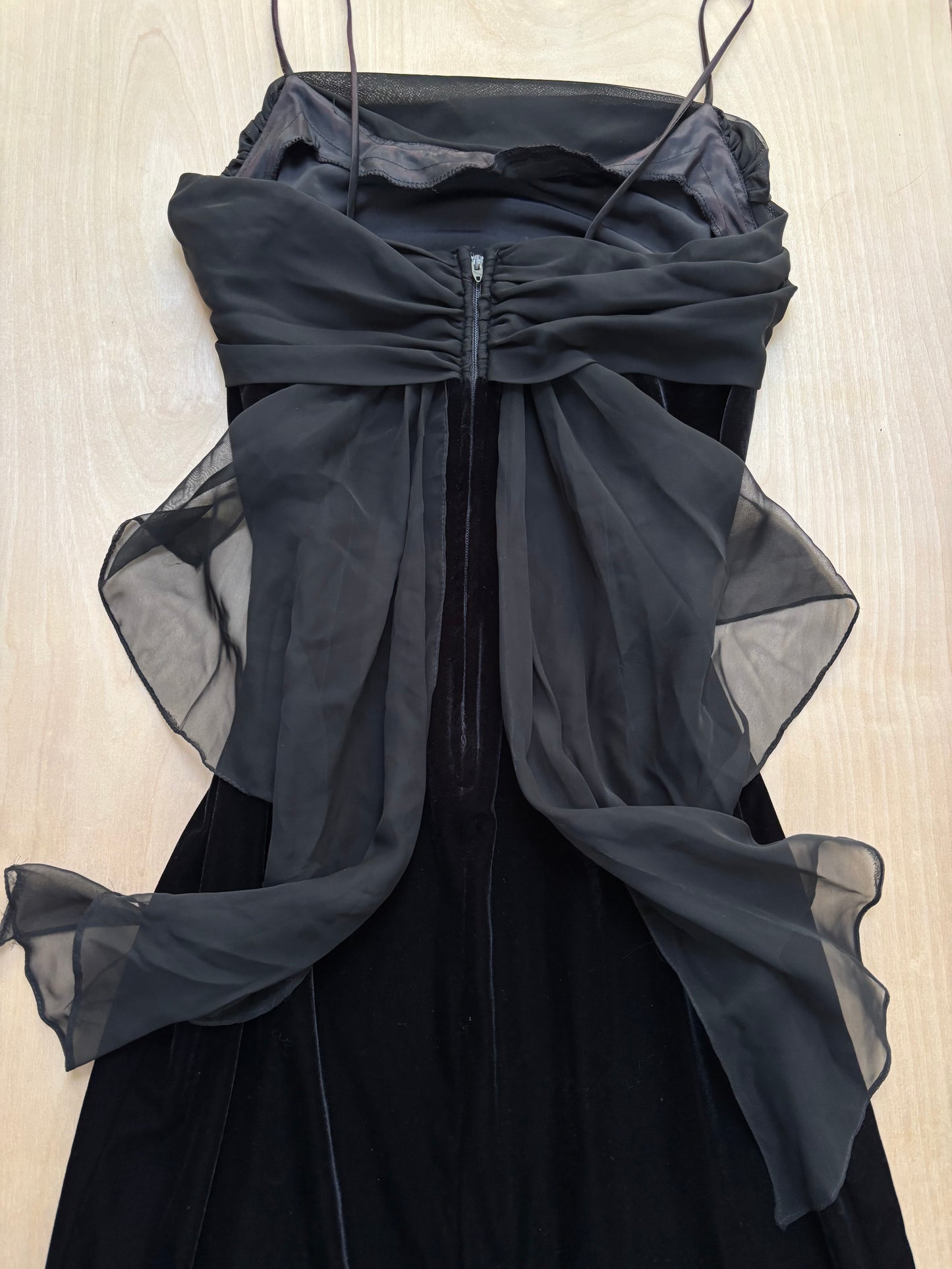 Betsy & Adam 90’s Gown | Size S