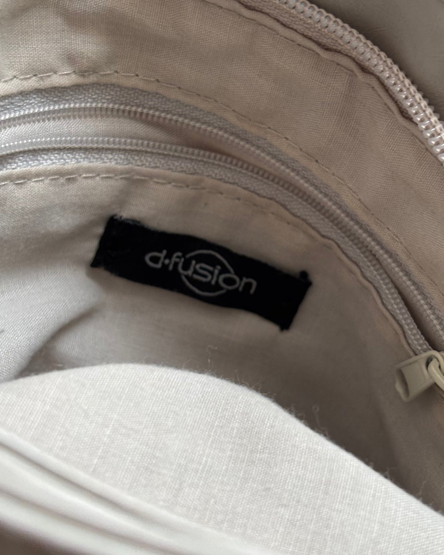 d.fusion Leather Bag