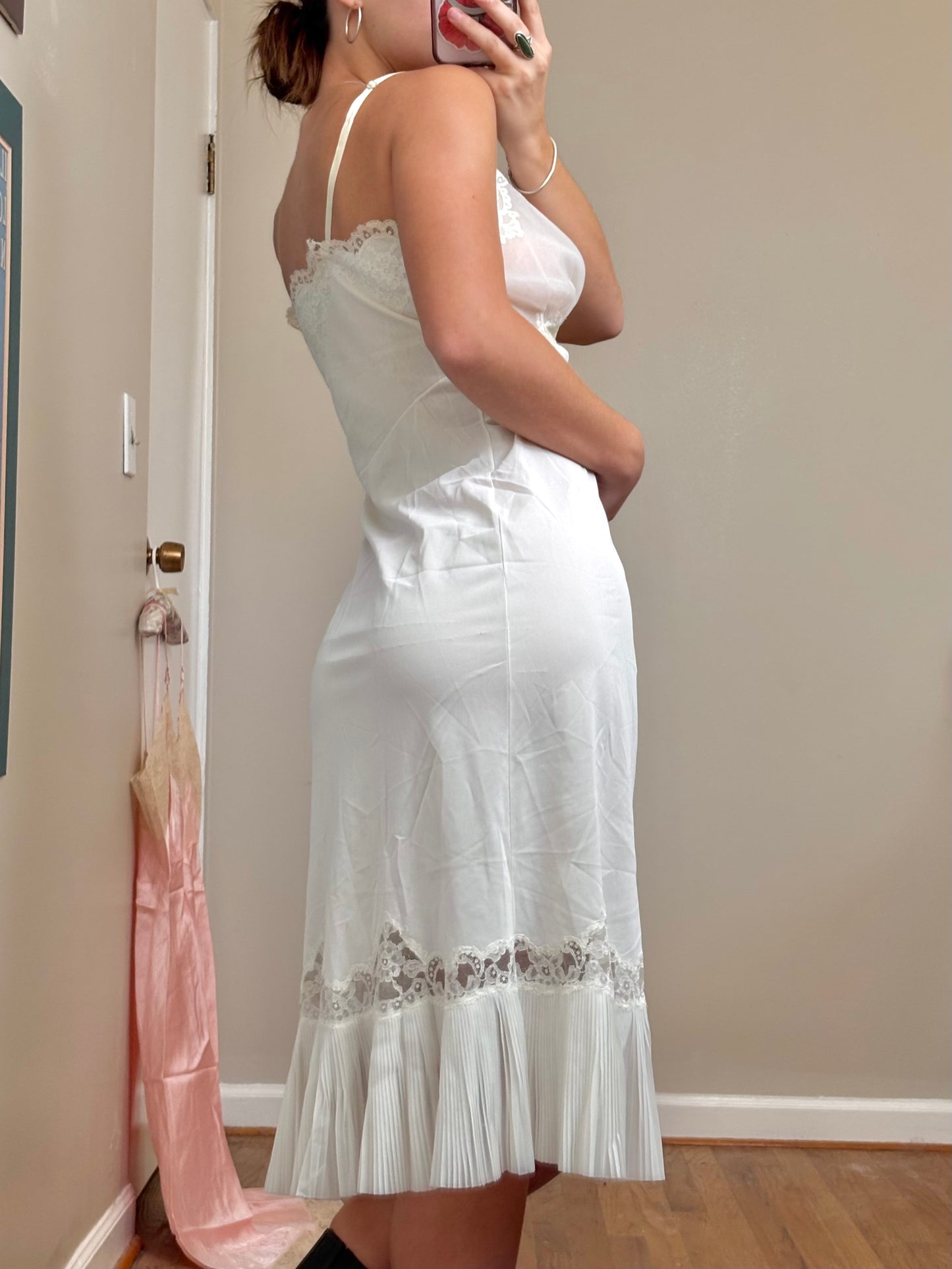 Cream 90’s Lace Slip | Size S