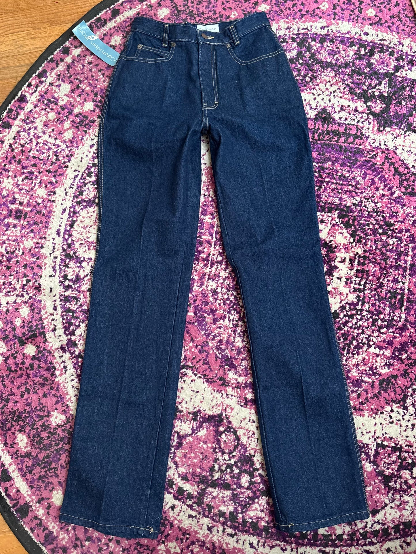 Calvin Klein 90’s Straight Leg Jean | Size 26” Waist