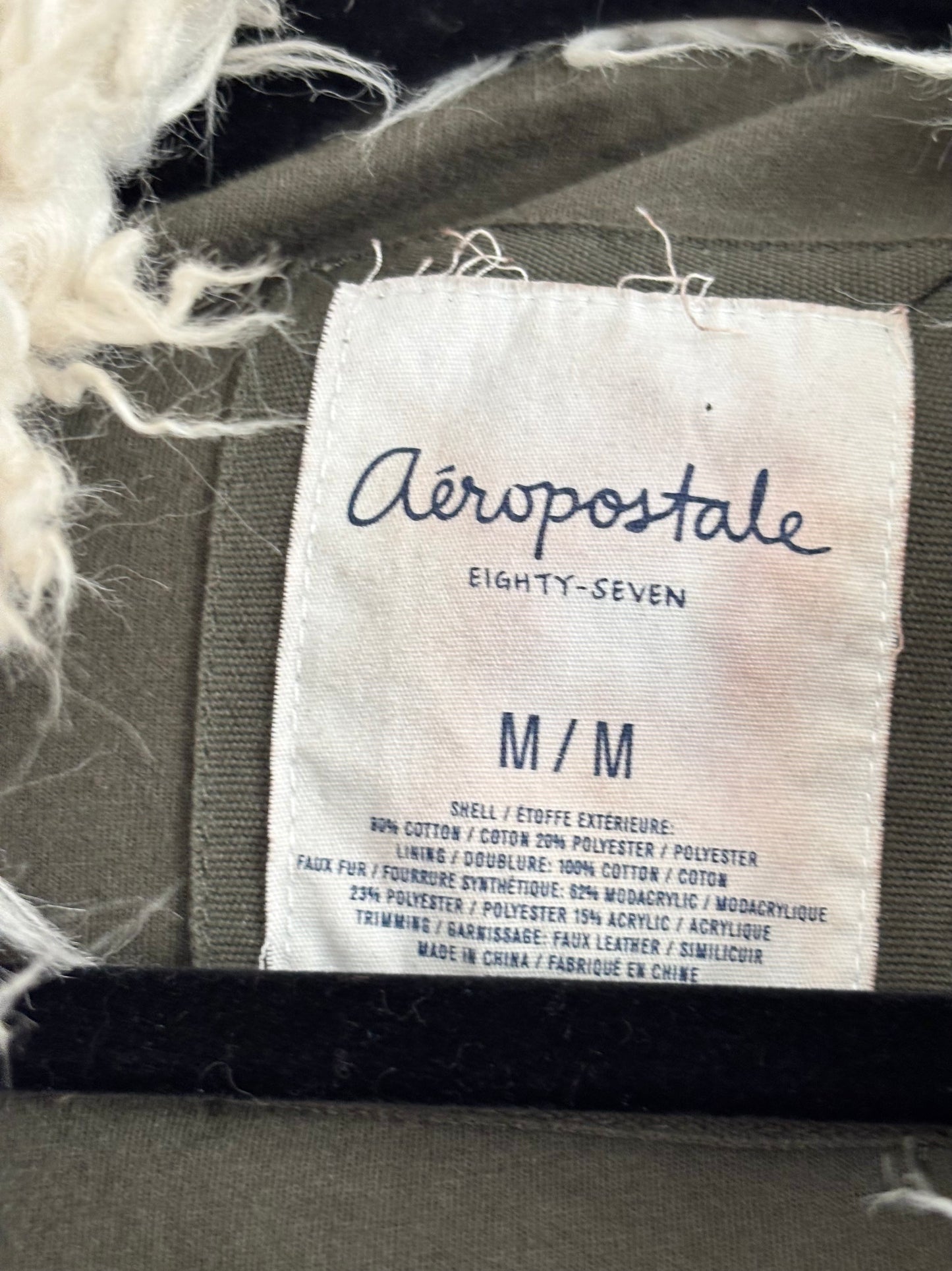 Aeropostale 00's Fur Zip Up | Size M