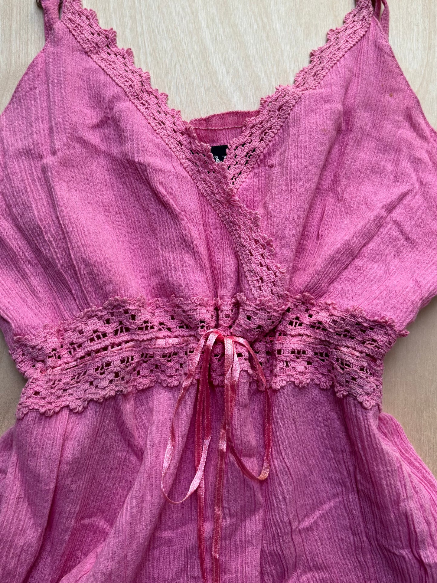 Pink 00’s Lace Mini Dress | Size M