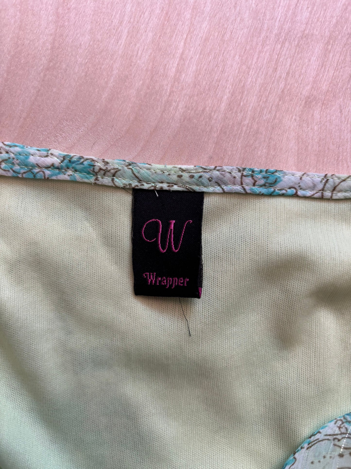 Wrapper 00’s Dress | Size M