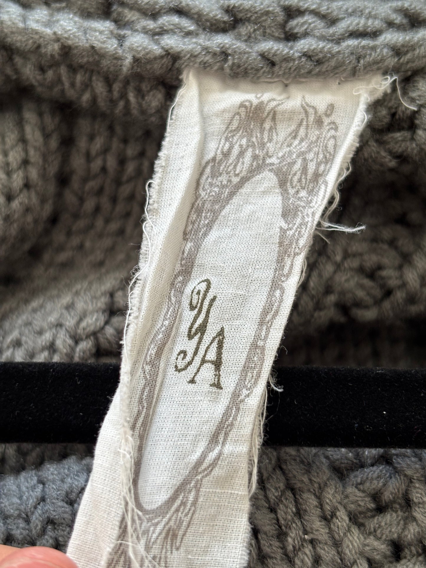 YA 00's Knit Zip Up | Size M