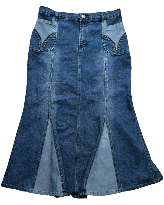 Contrast Denim Maxi | Size 34” waist