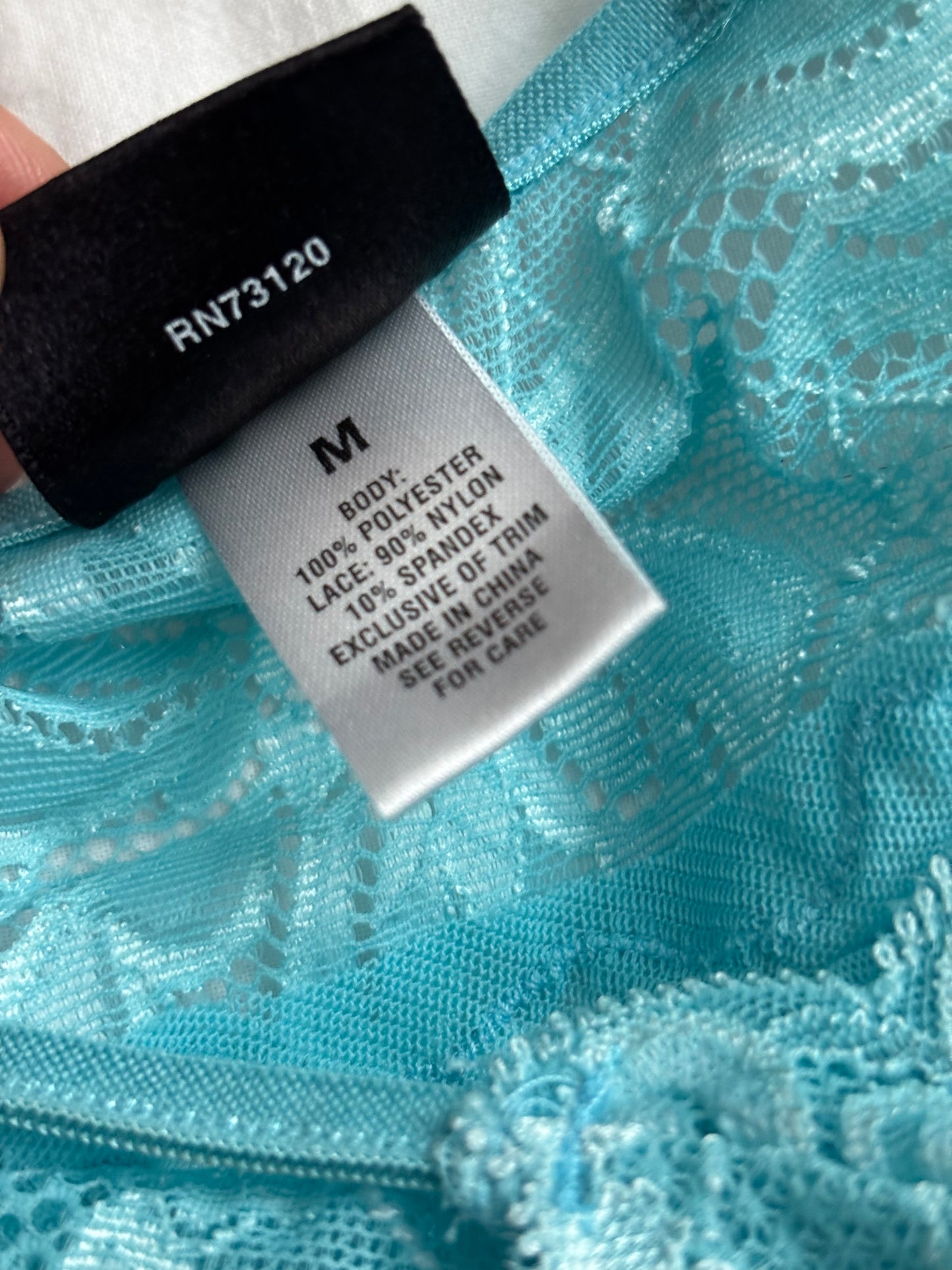 Fredrick's 00's Slip Top | Size M