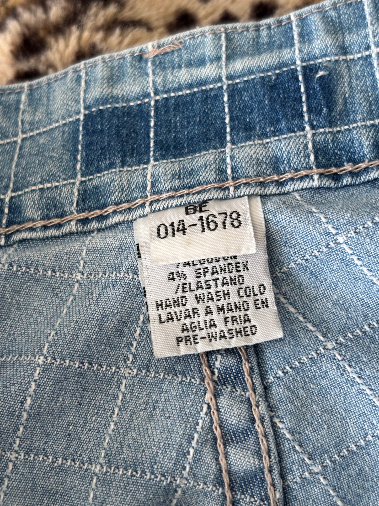 Low Rise 00's Stitched Jean | Size 30" Waist