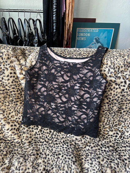ONYX 90's Lace Top | Size M