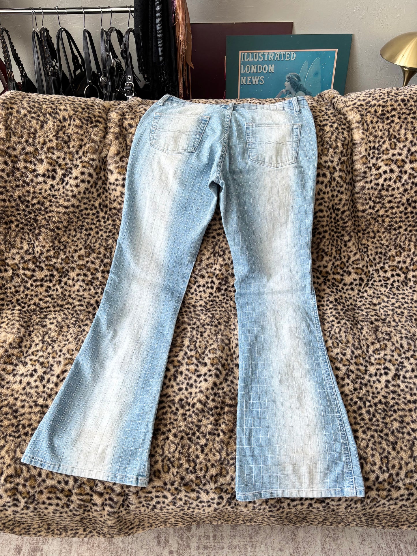 Low Rise 00's Stitched Jean | Size 30" Waist