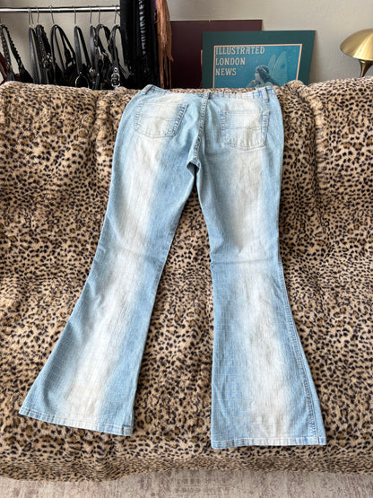 Low Rise 00's Stitched Jean | Size 30" Waist