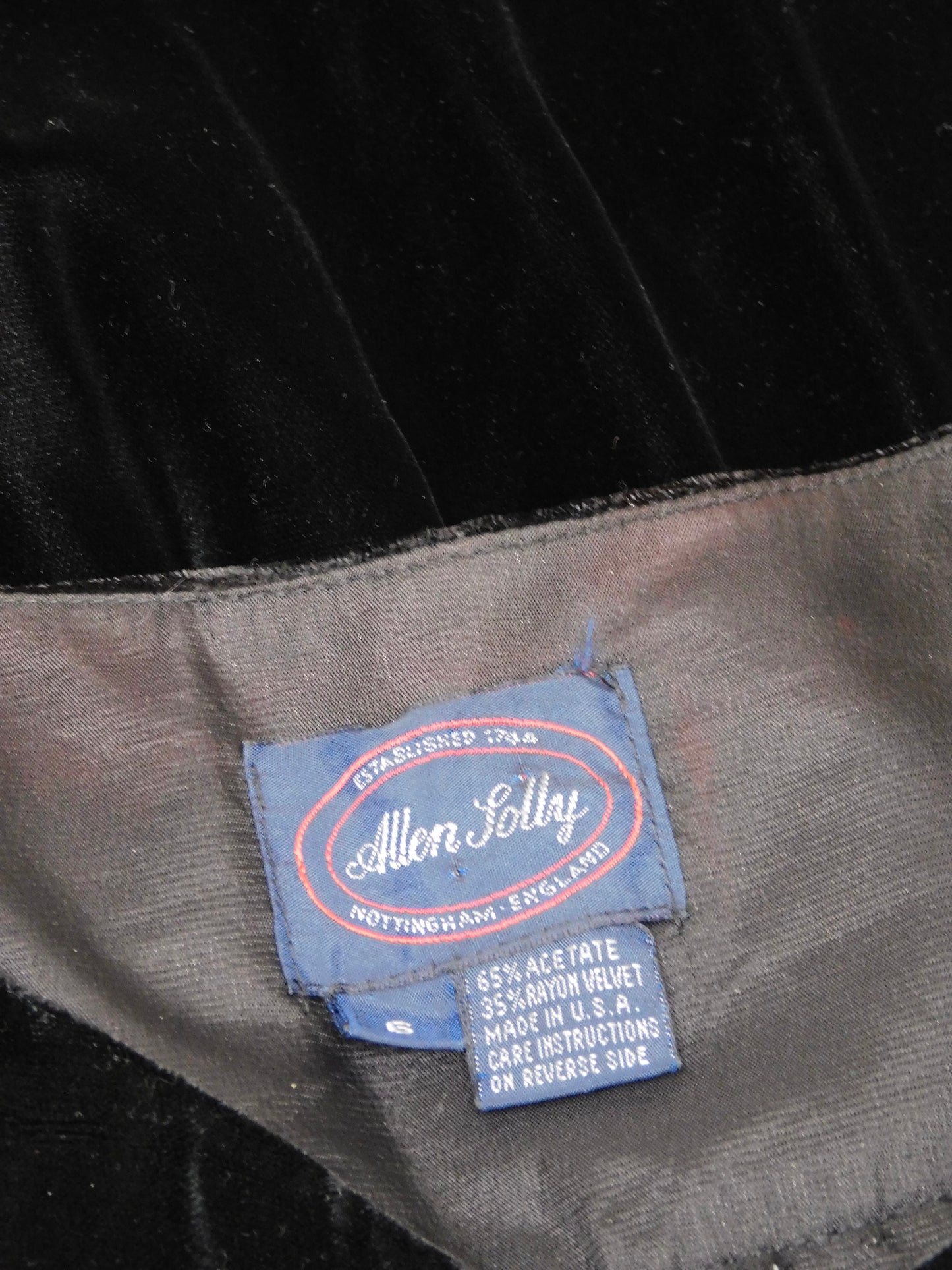 Allen Velvet Maxi | Size 25” waist
